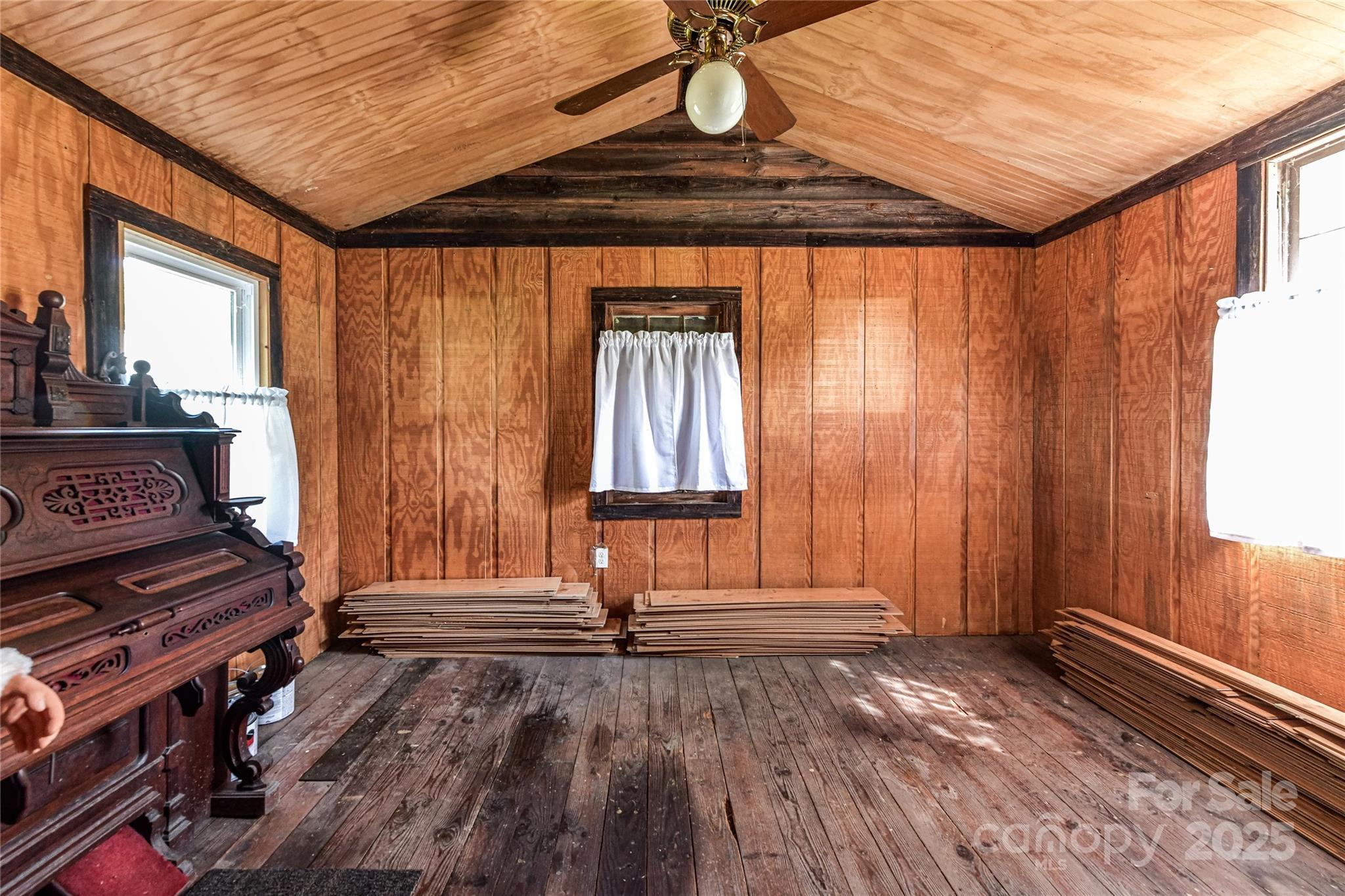 1021 Cyrus Edwards Road Property Photo 33