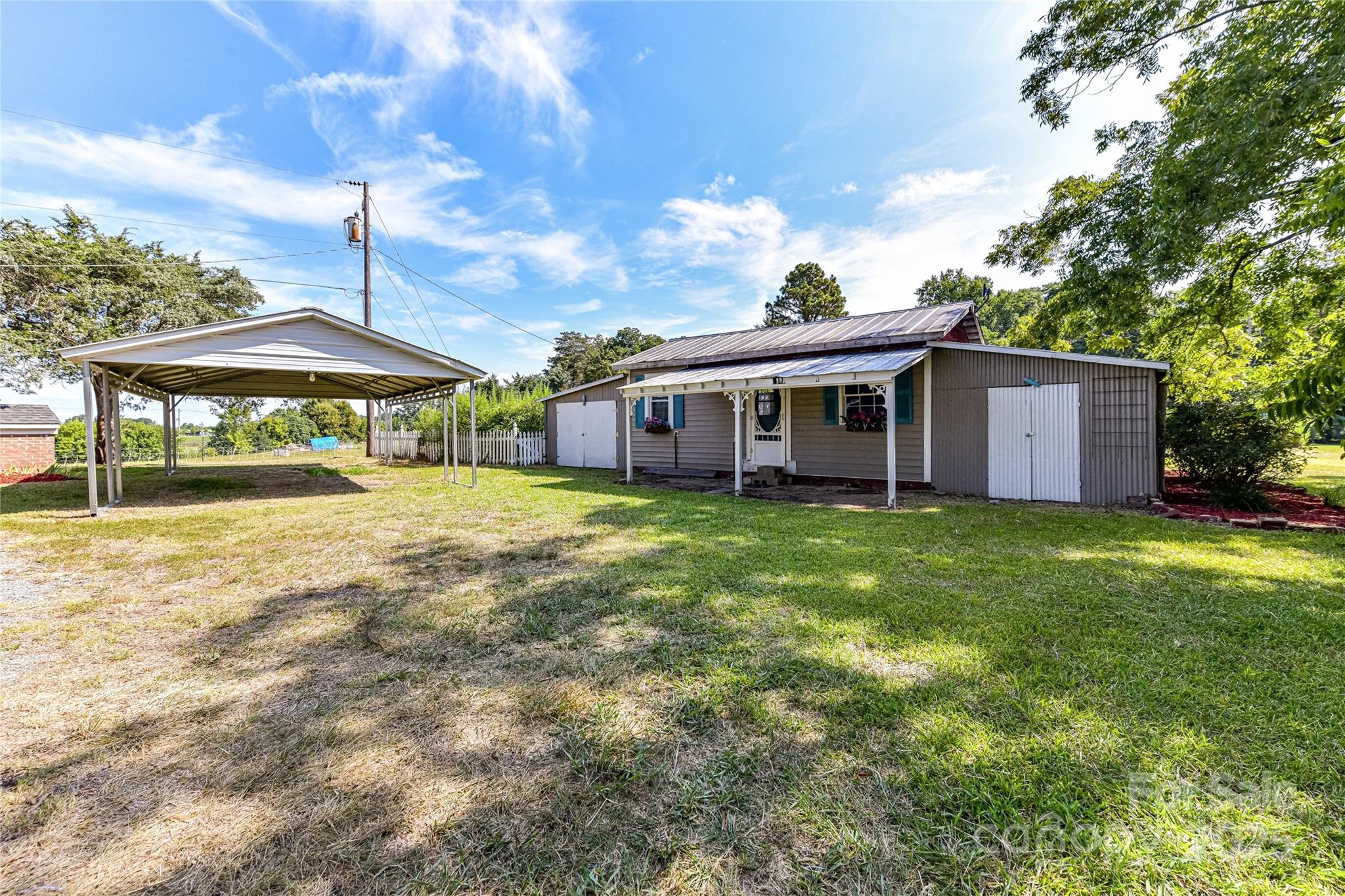1021 Cyrus Edwards Road Property Photo 35