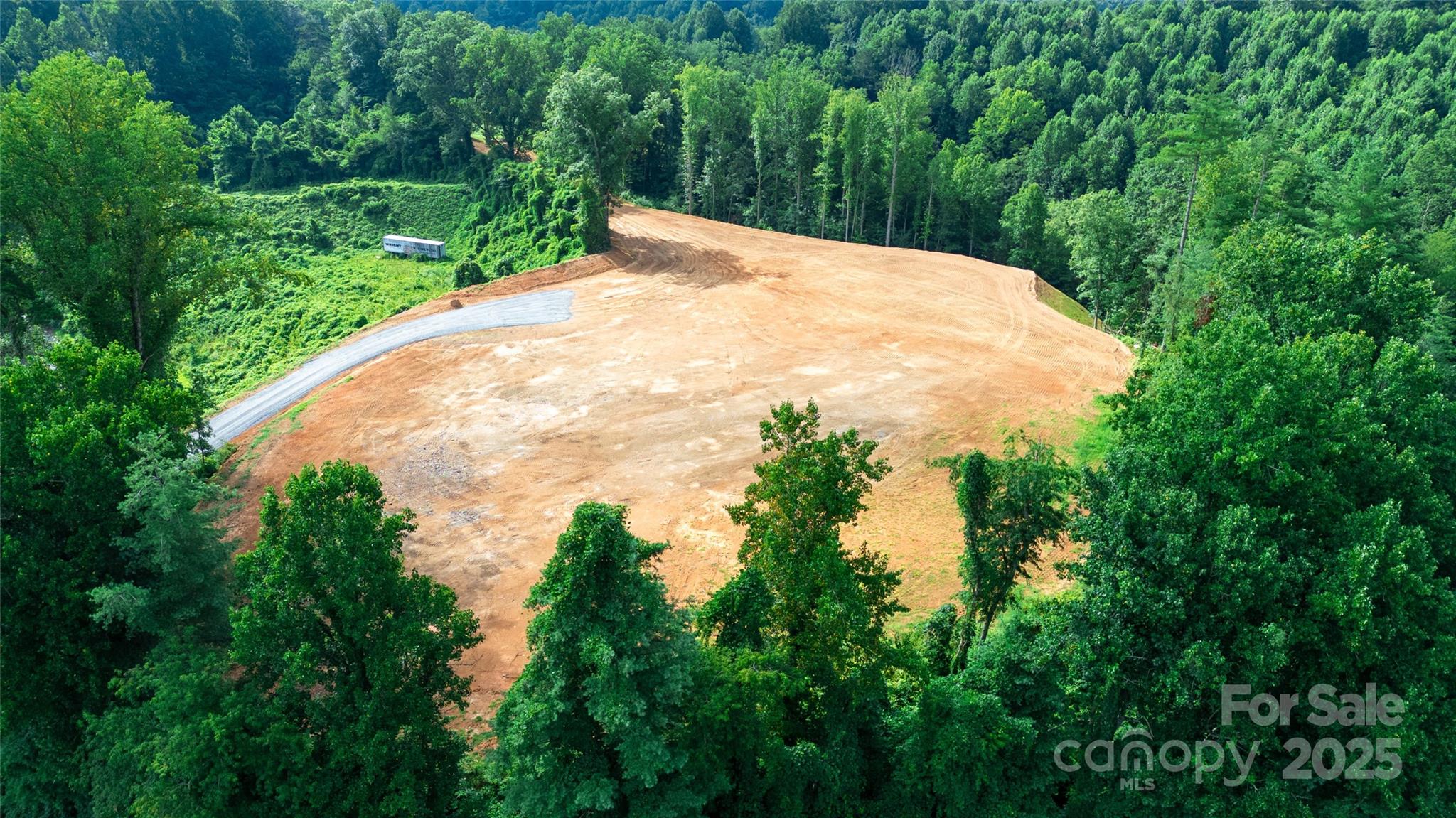 115 Haywood Road Property Photo 13