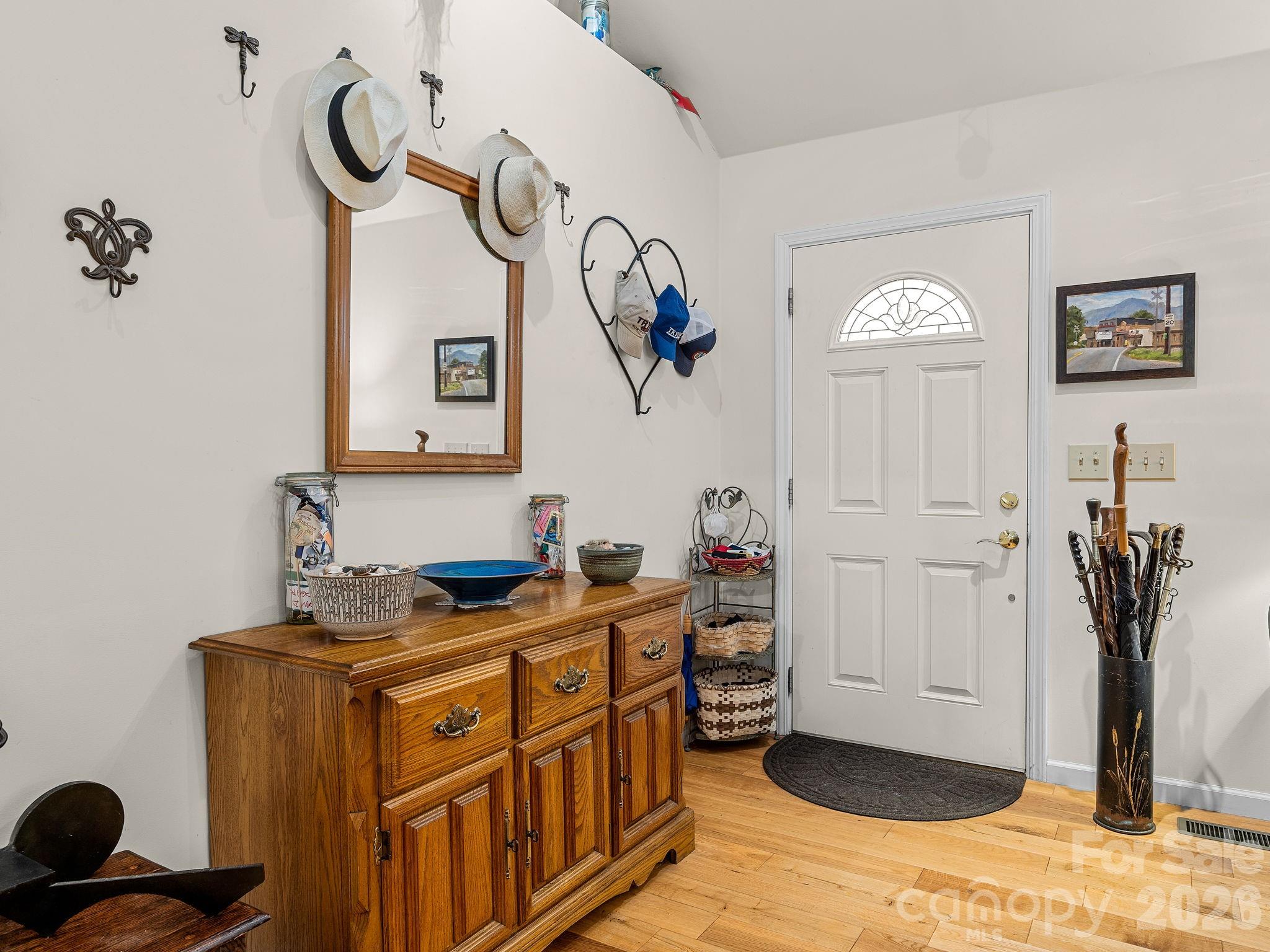 160 Caledonia Road Property Photo 8