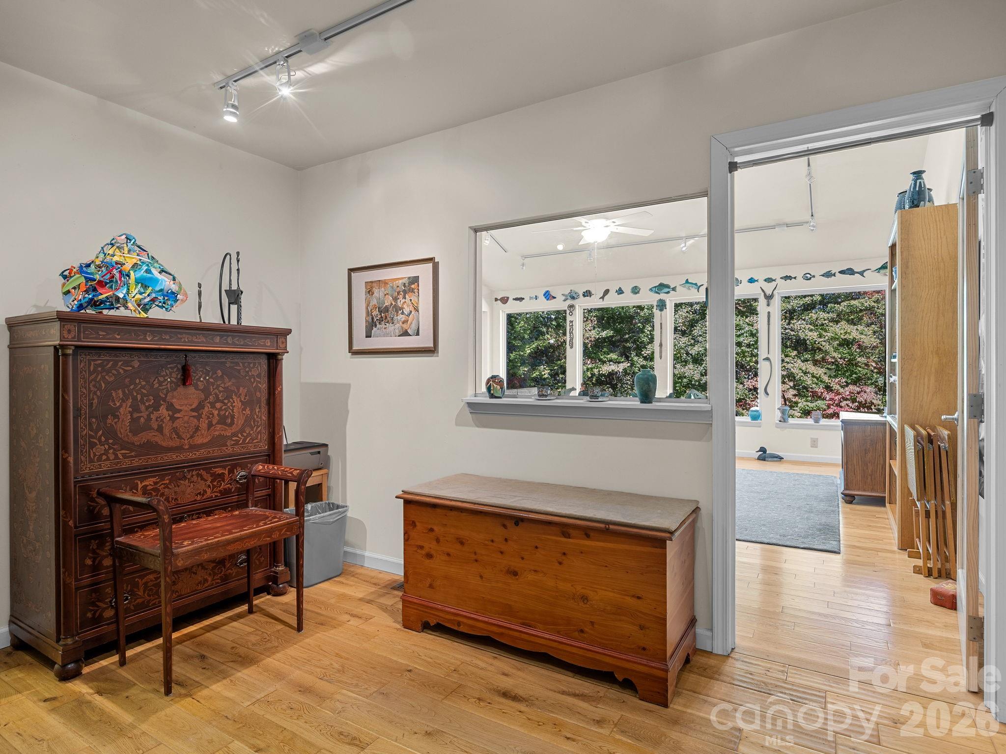 160 Caledonia Road Property Photo 22