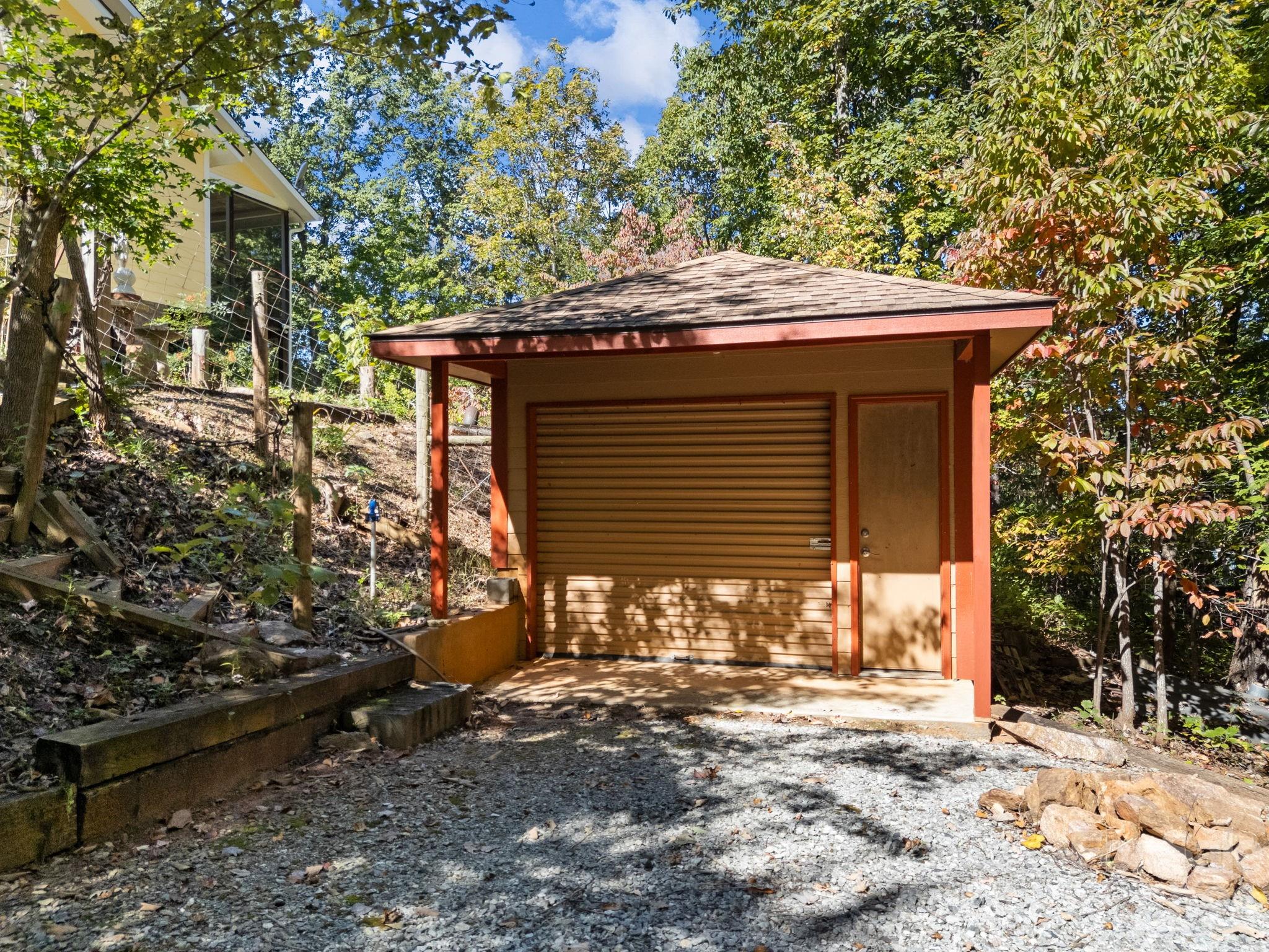 160 Caledonia Road Property Photo 39