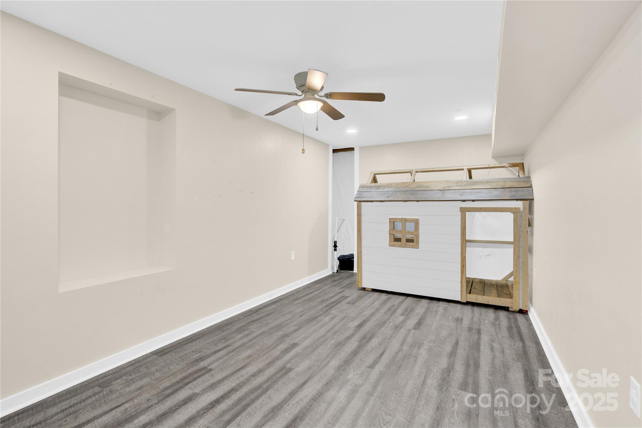 841 Knowles Drive Property Photo 40