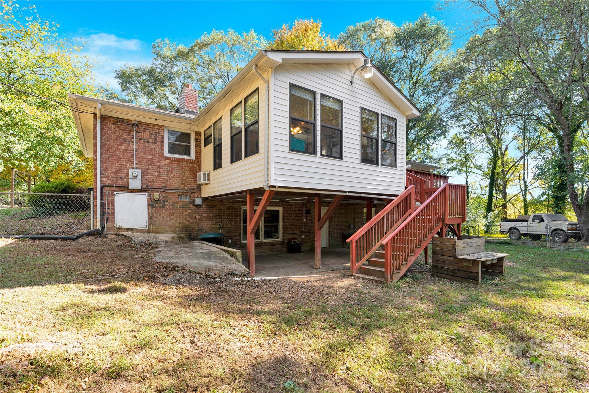 841 Knowles Drive Property Photo 41