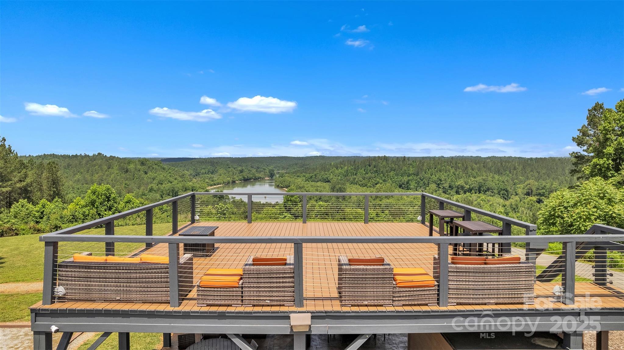 110 Glass Water Point 71 Property Photo 8