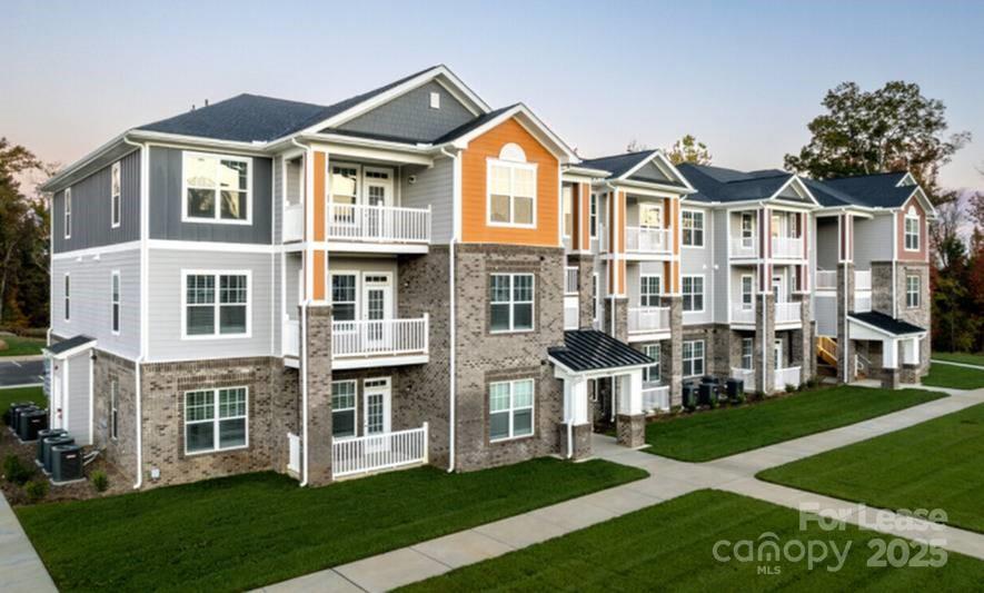 12509 Crown Park Court B2 Property Photo 1