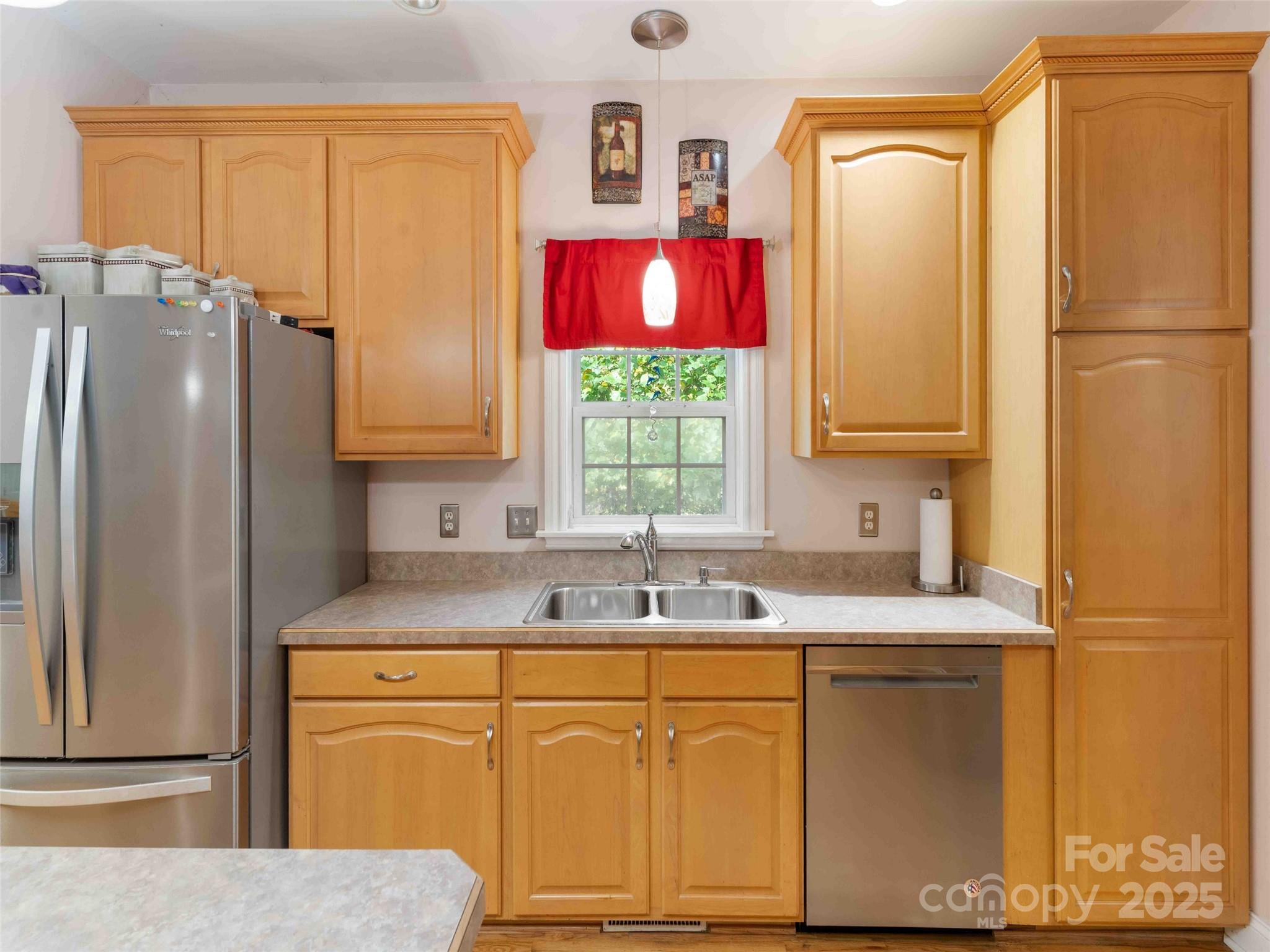 37 C Creek Lane Property Photo 6