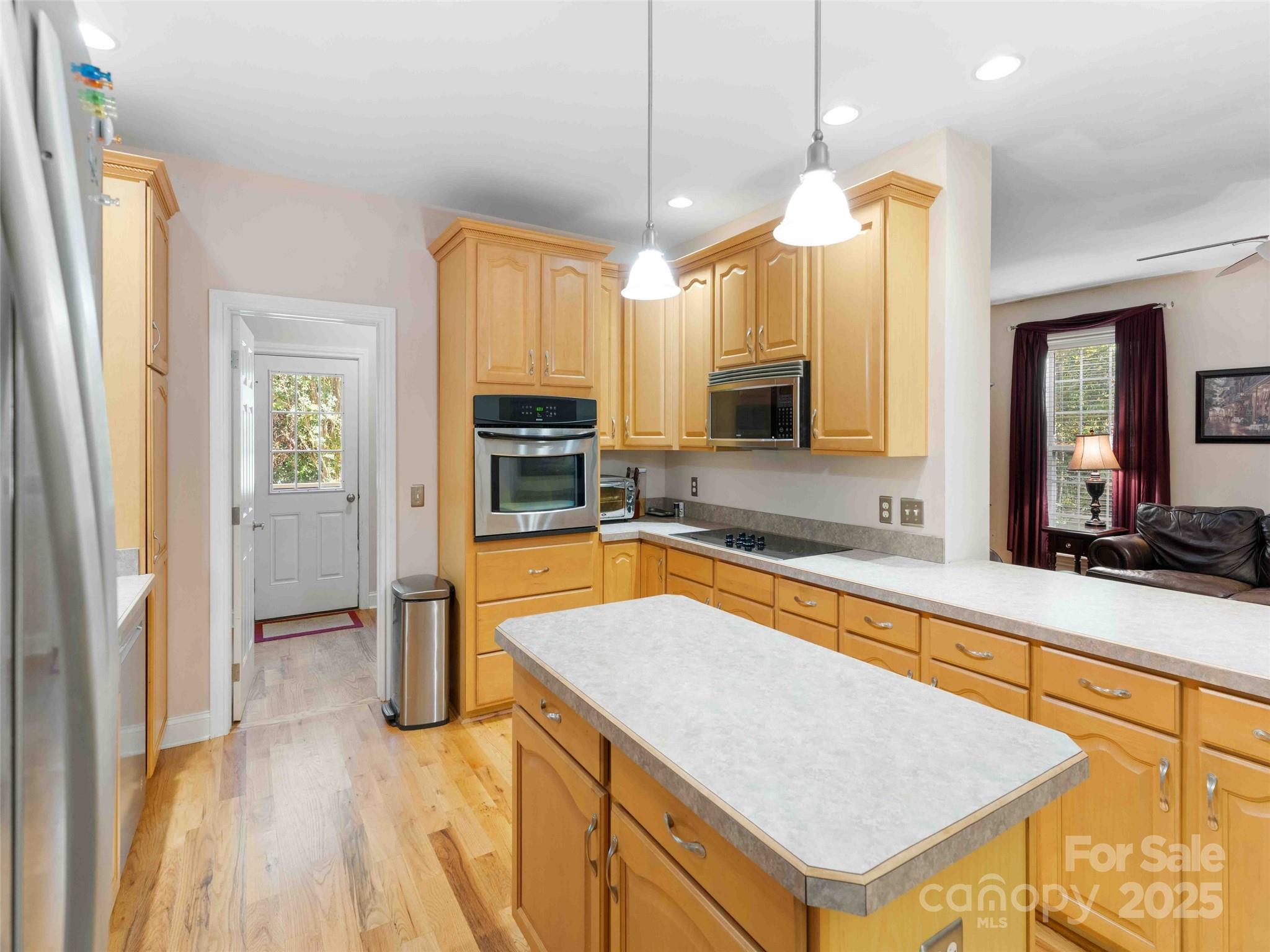 37 C Creek Lane Property Photo 7