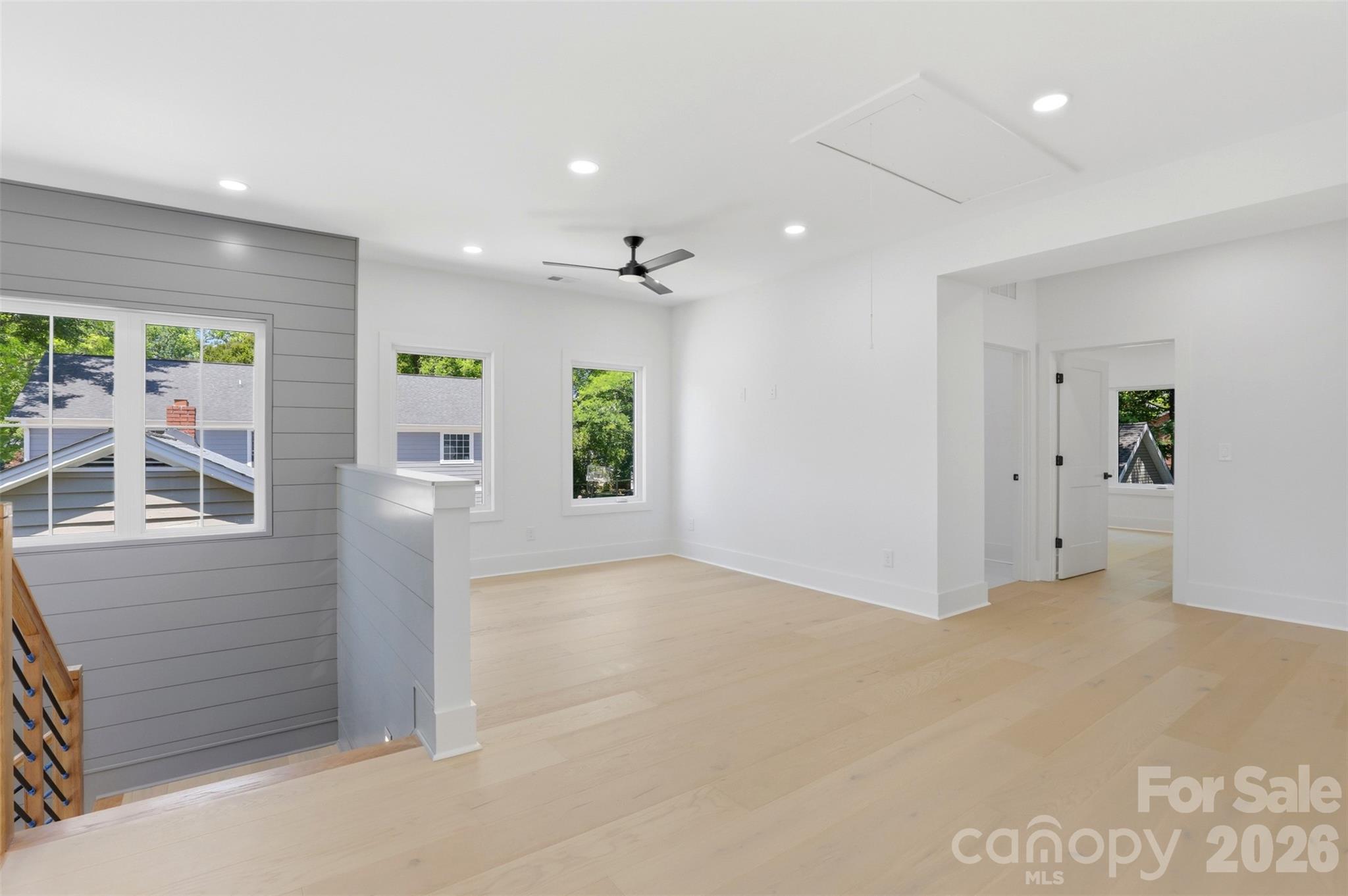 2649 Laburnum Avenue Property Photo 26