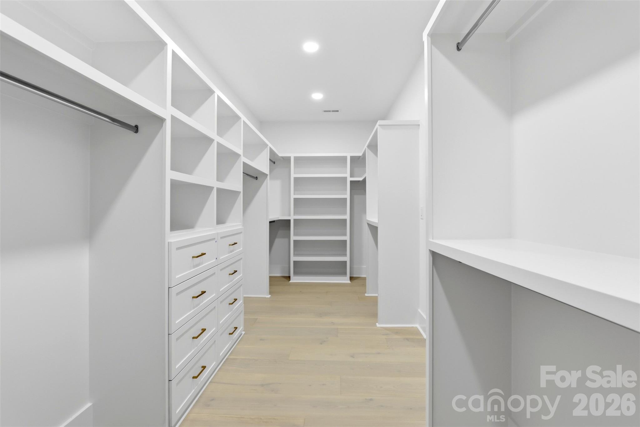 2649 Laburnum Avenue Property Photo 29