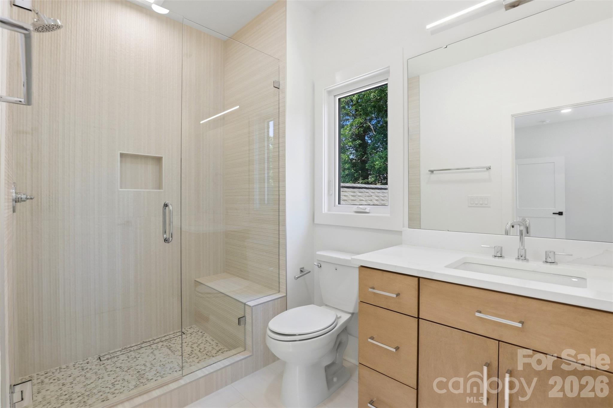 2649 Laburnum Avenue Property Photo 35