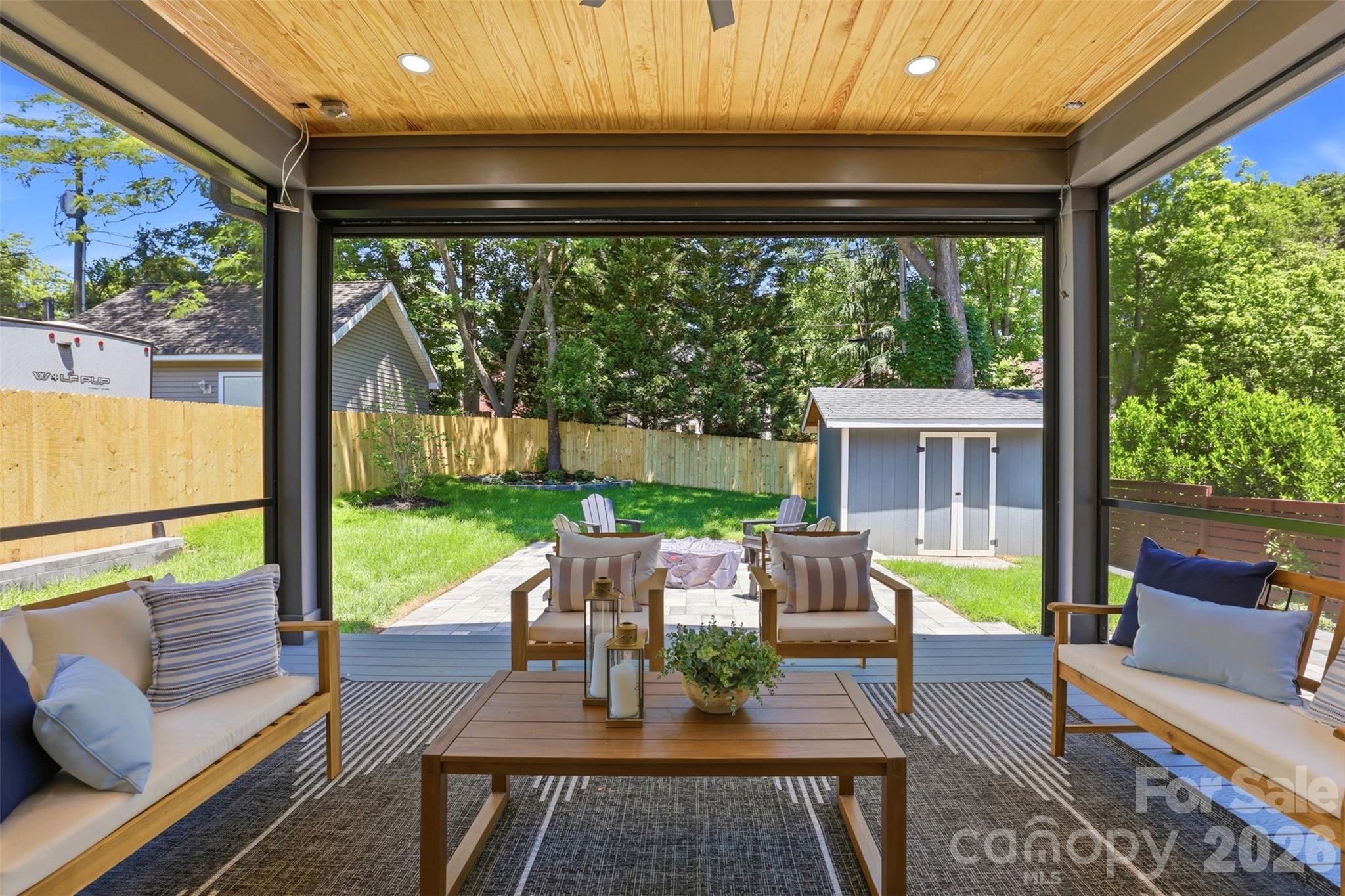 2649 Laburnum Avenue Property Photo 42