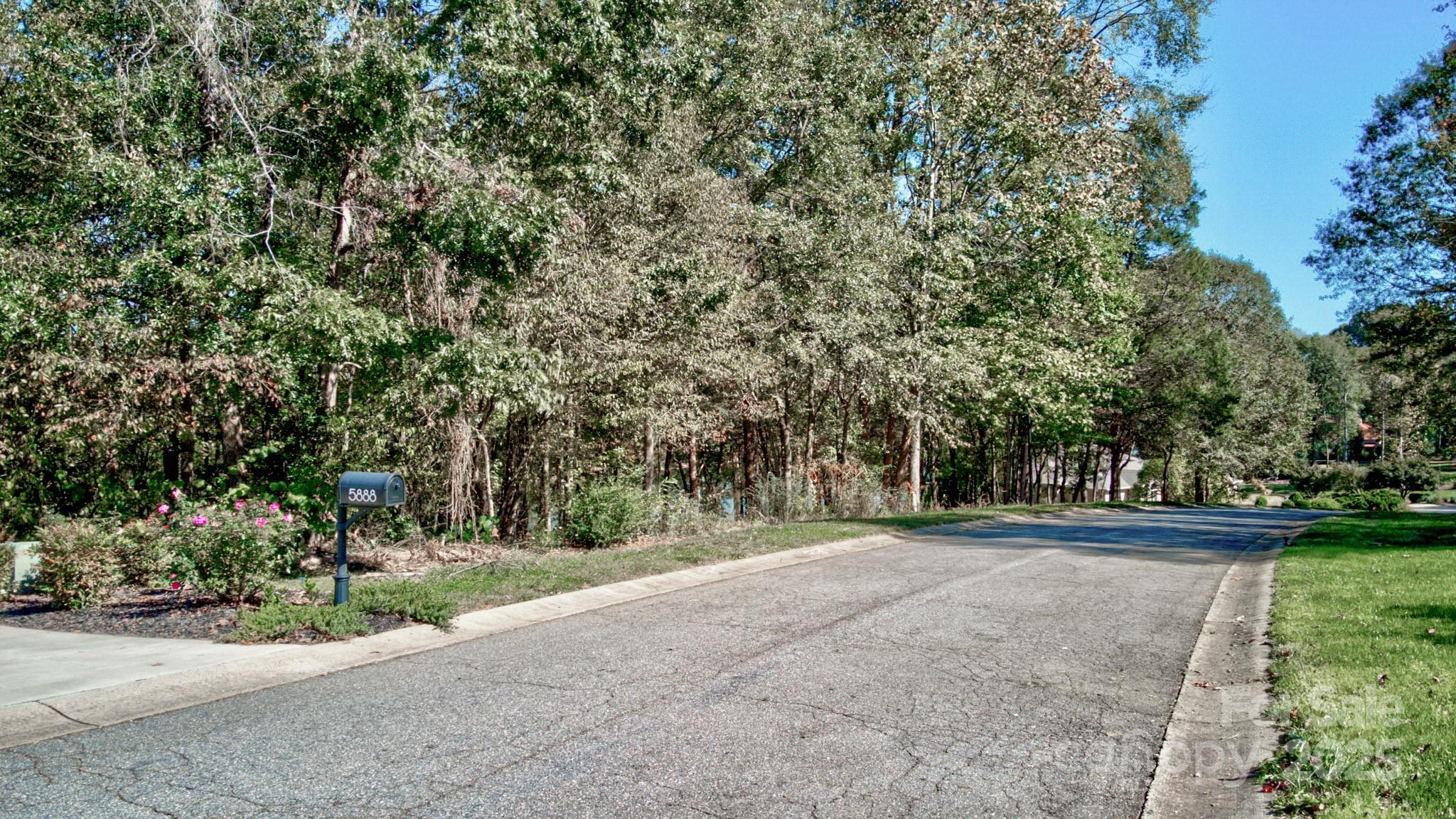 5898 Wood Duck Way Property Photo 12