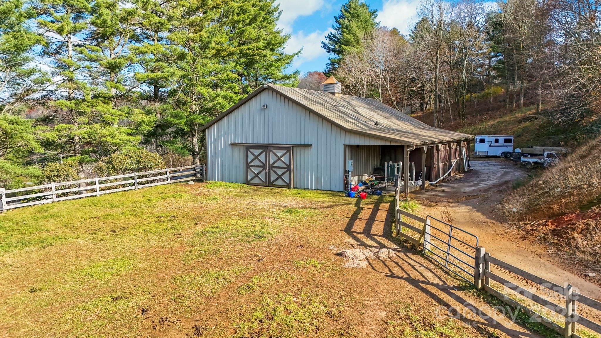223 & 185 Pine Hill Road Property Photo 24