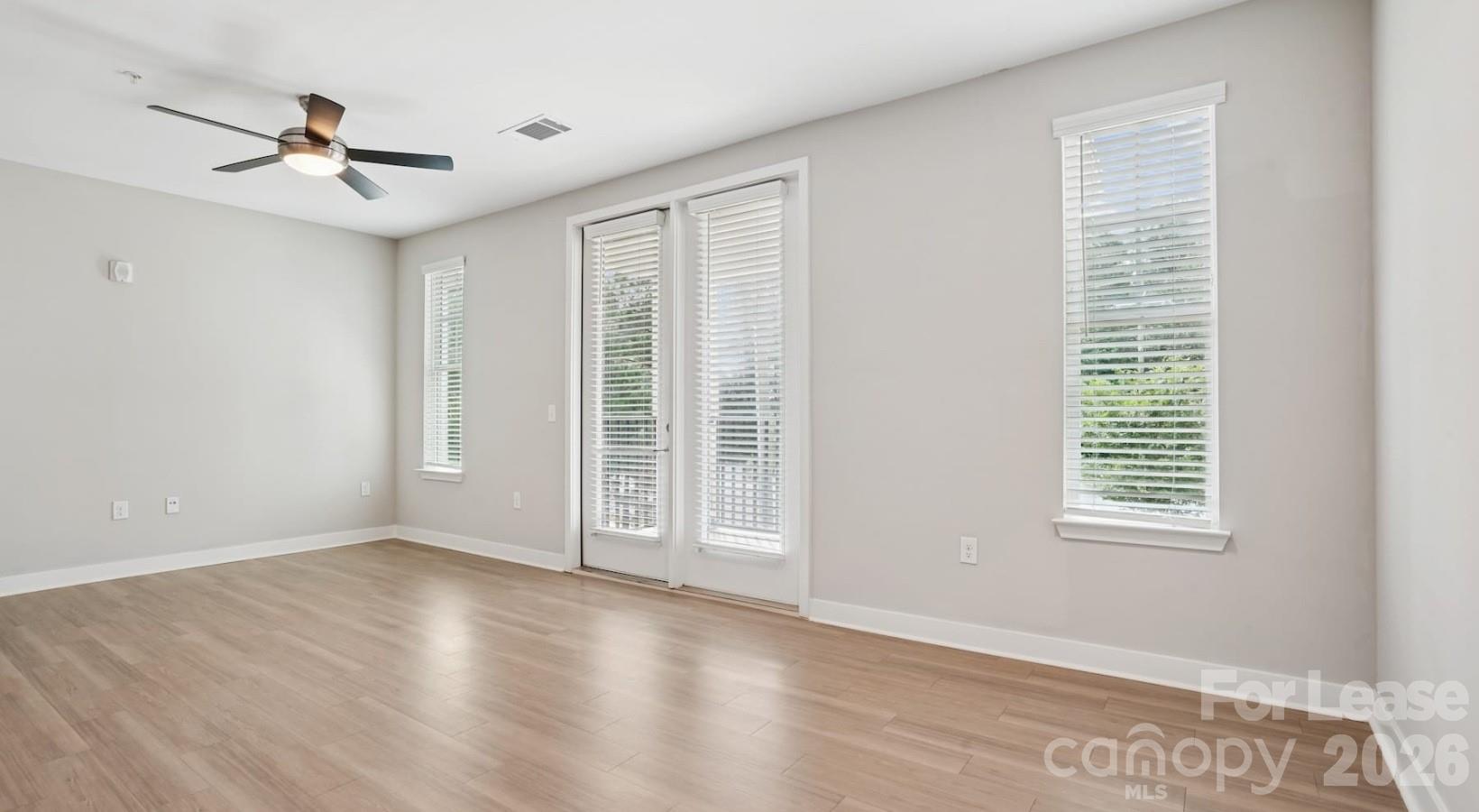 4010 Waiting Street C3 Property Photo 4