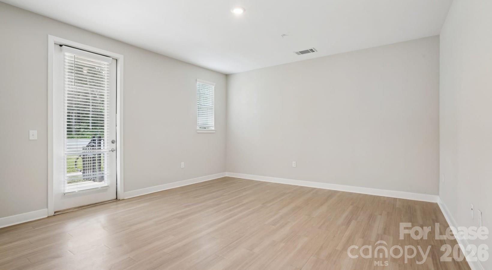 4010 Waiting Street C3 Property Photo 7