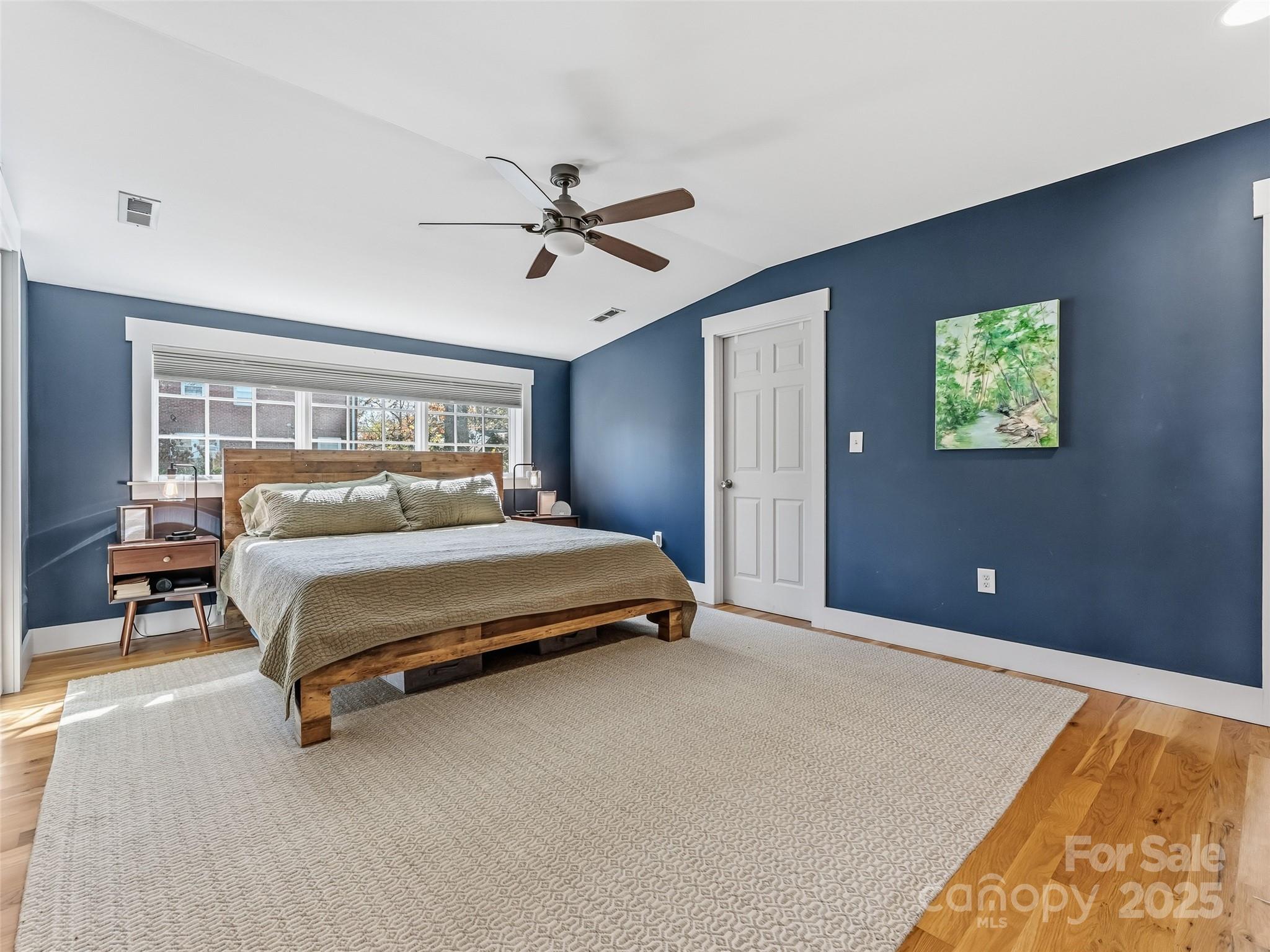 140 Lakeview Avenue Property Photo 26