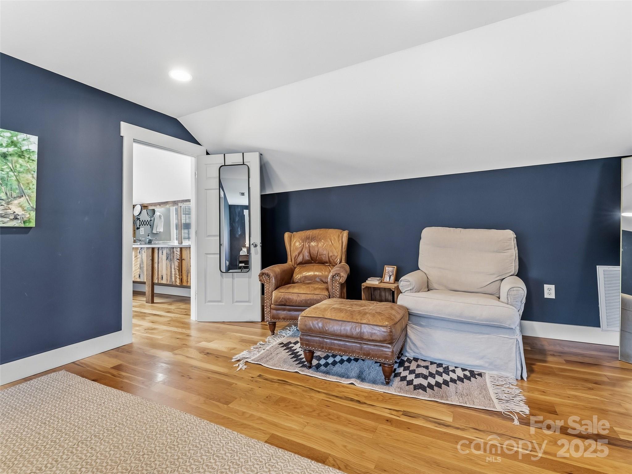 140 Lakeview Avenue Property Photo 27