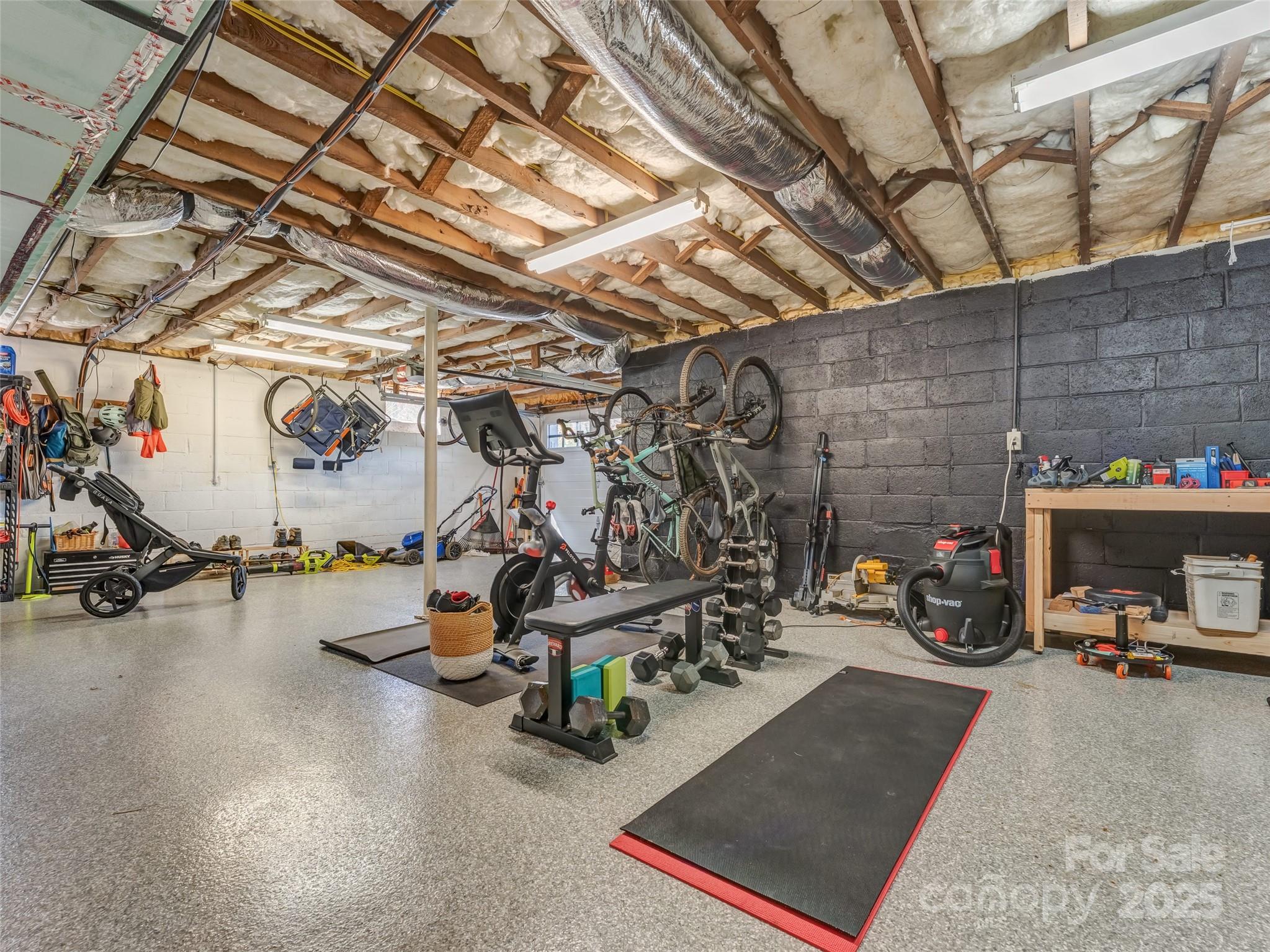 140 Lakeview Avenue Property Photo 32