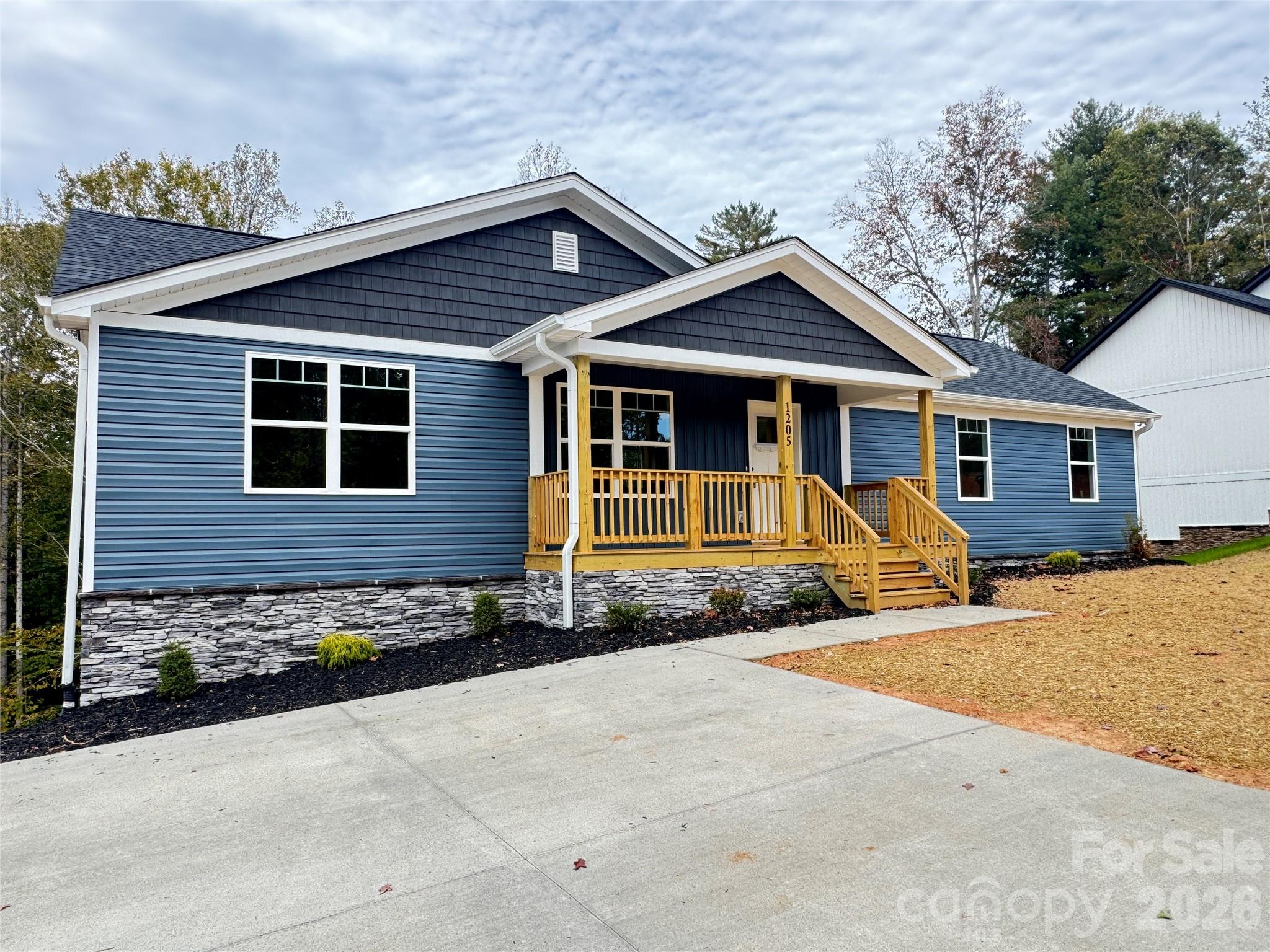 1205 Summerhill Street Property Photo 1