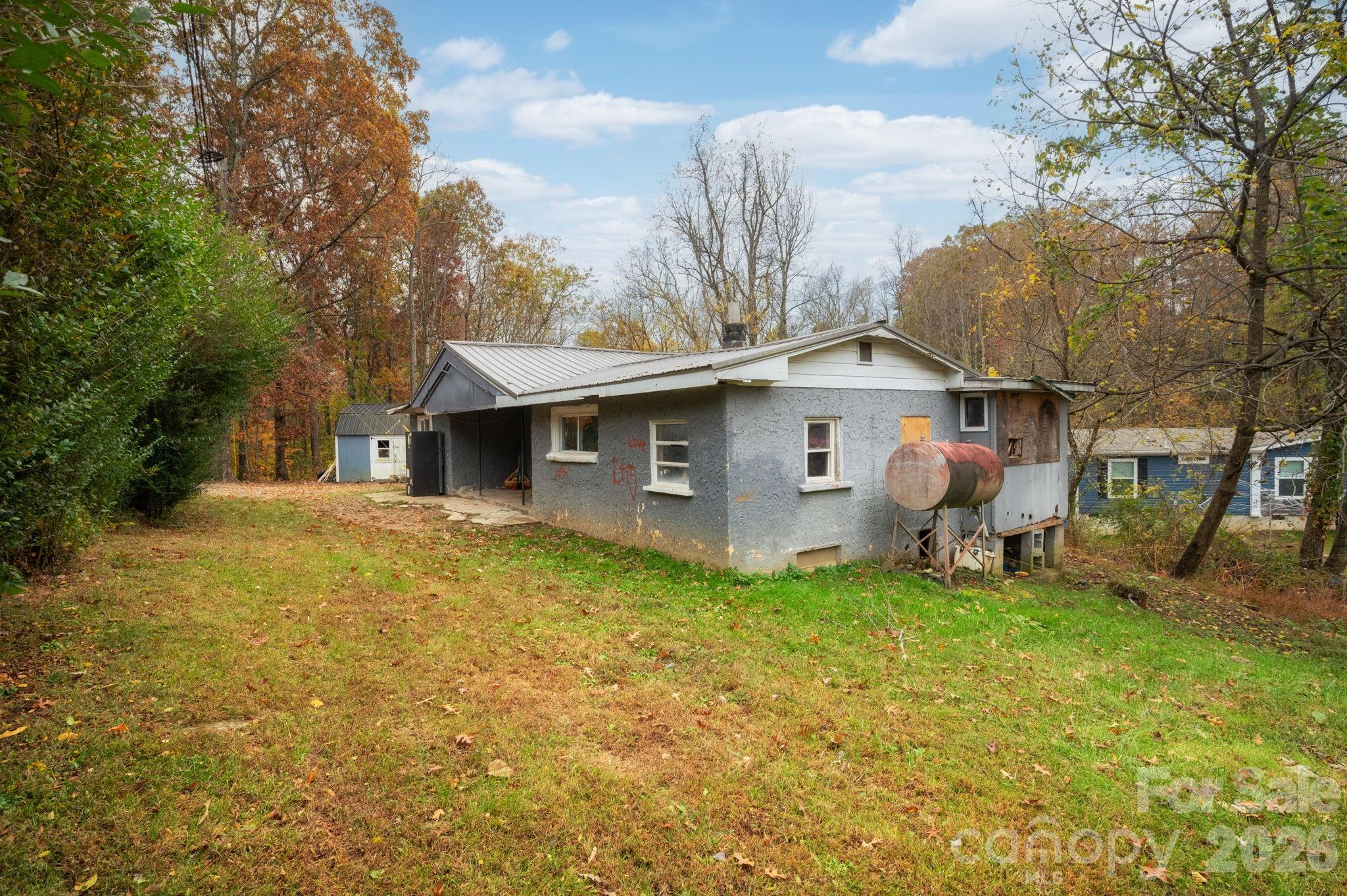 226 Mount Allen Heights Property Photo 3
