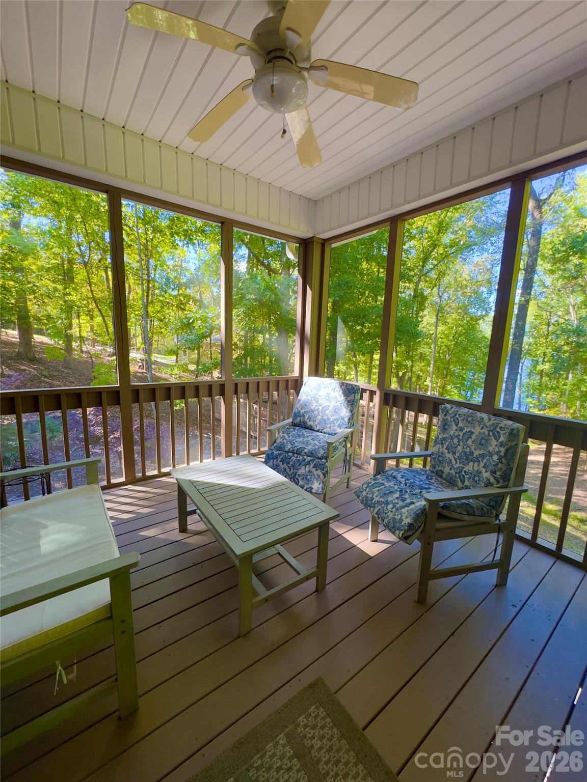 906 Rocky Cove Lane Property Photo 12