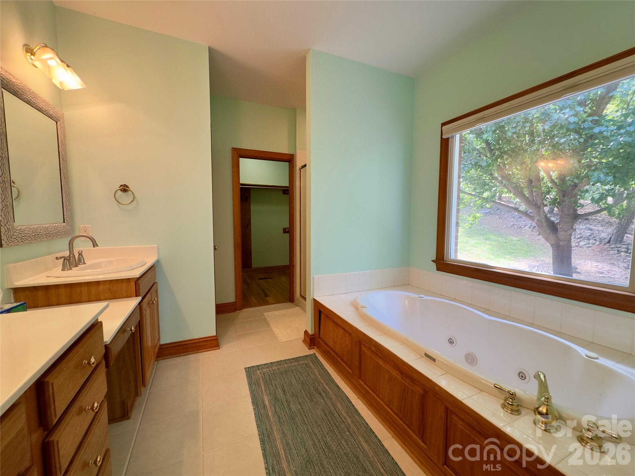 906 Rocky Cove Lane Property Photo 32