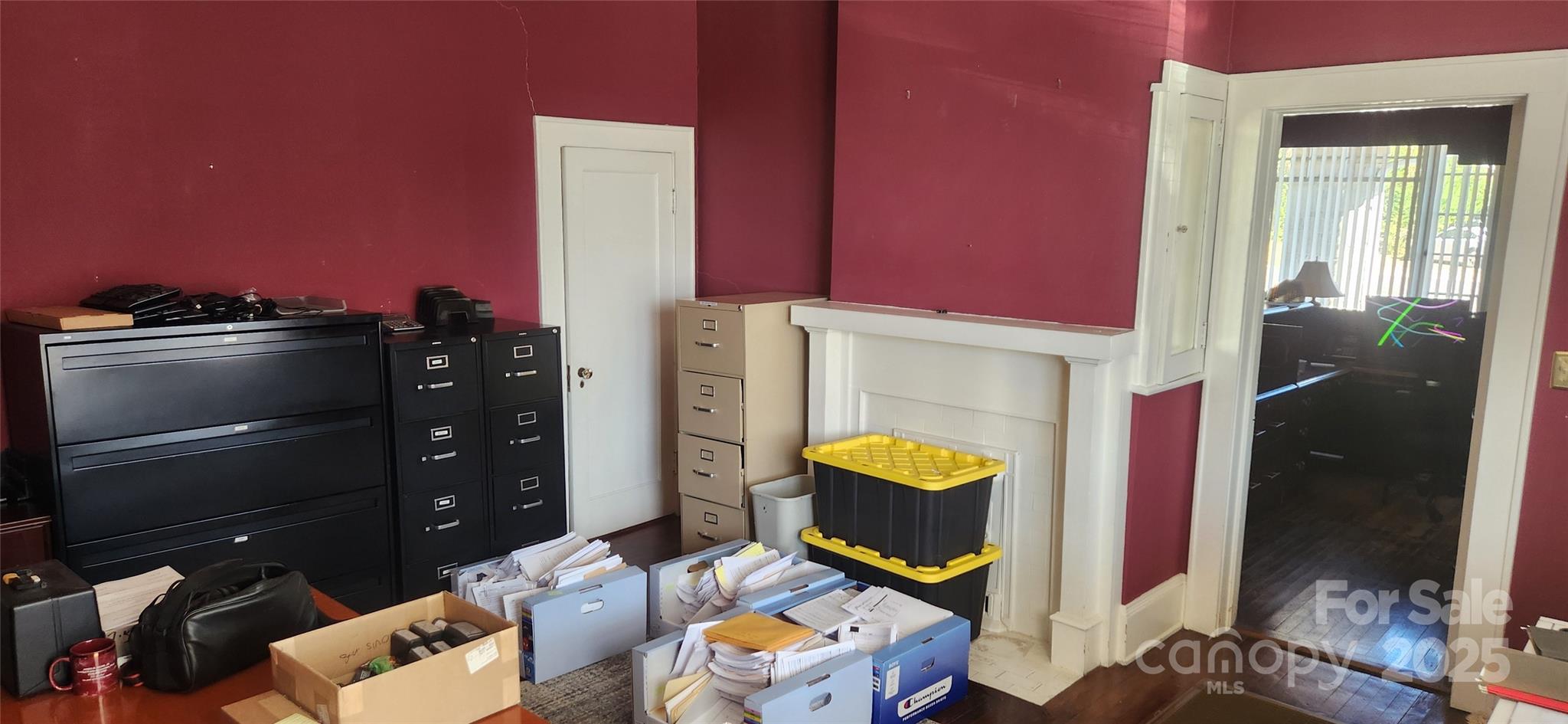 303 W Trade Street Property Photo 24