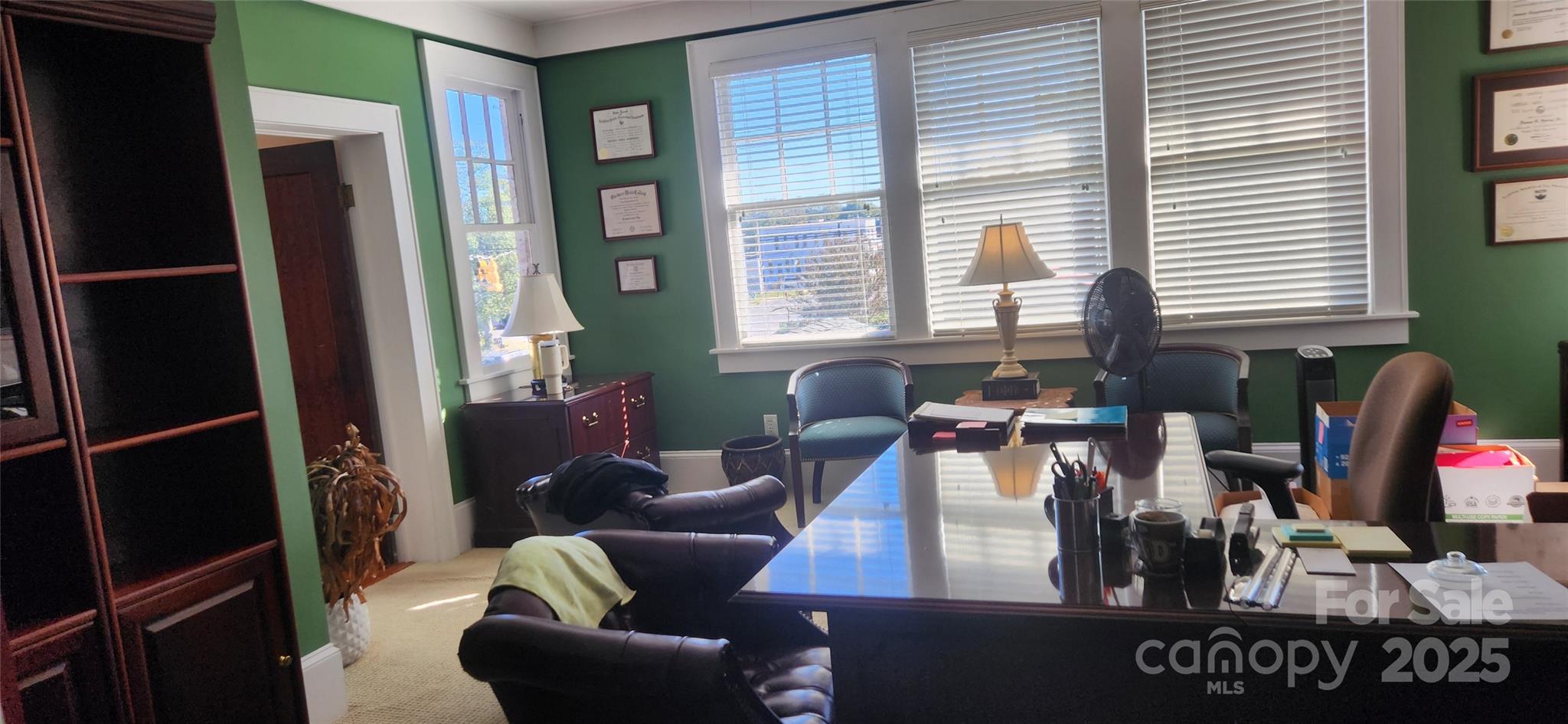 303 W Trade Street Property Photo 35