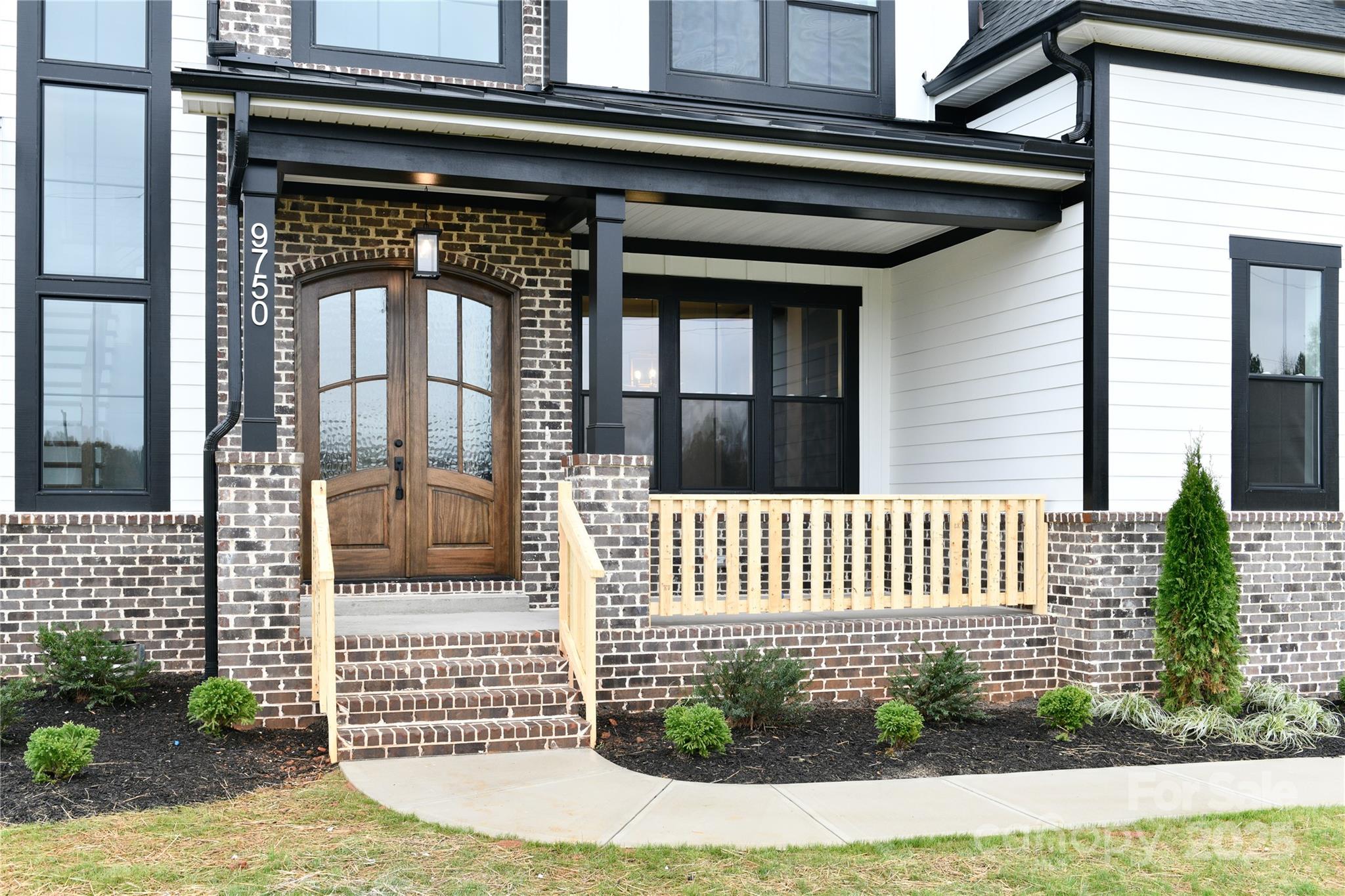 3874 Hickory Highway Property Photo 2