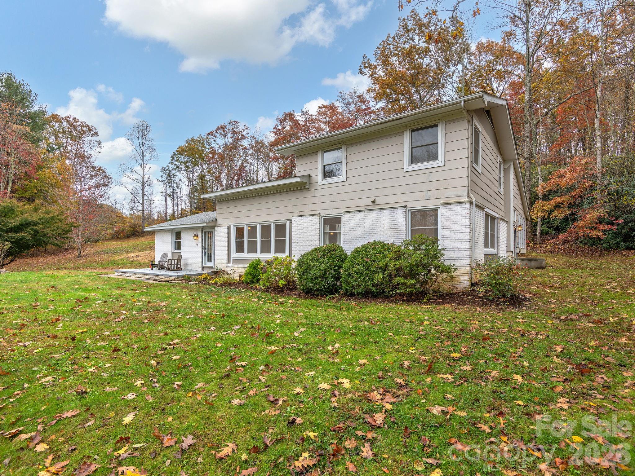 6 Star Berry Lane Property Photo 2