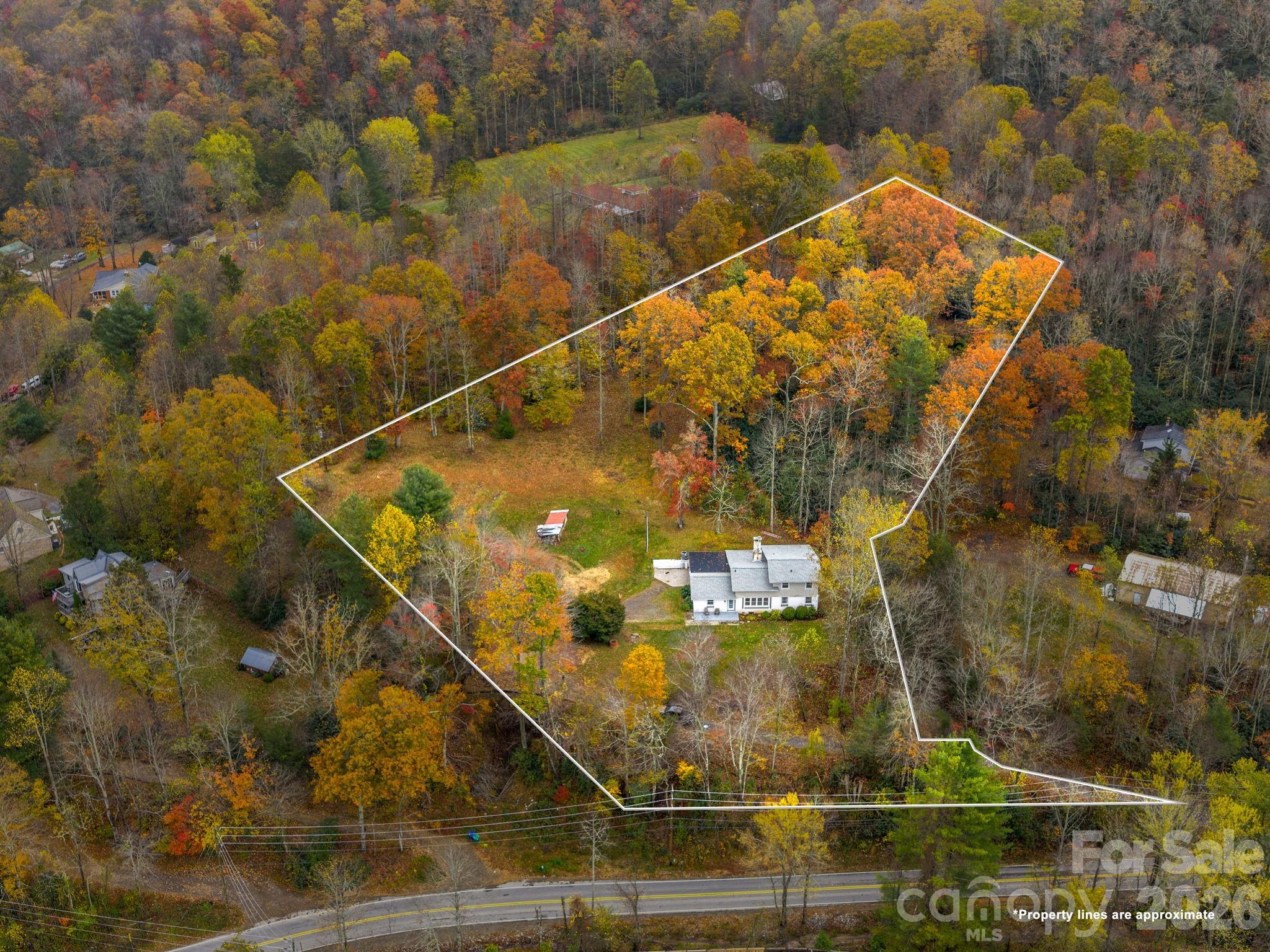 6 Star Berry Lane Property Photo 4