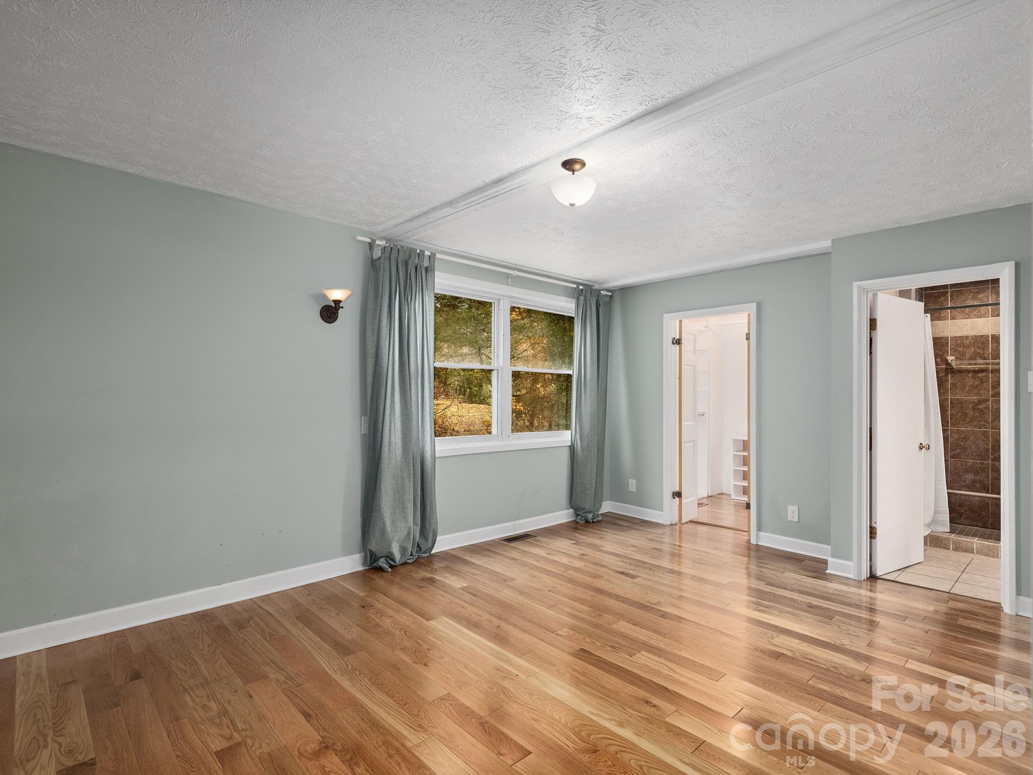 6 Star Berry Lane Property Photo 16