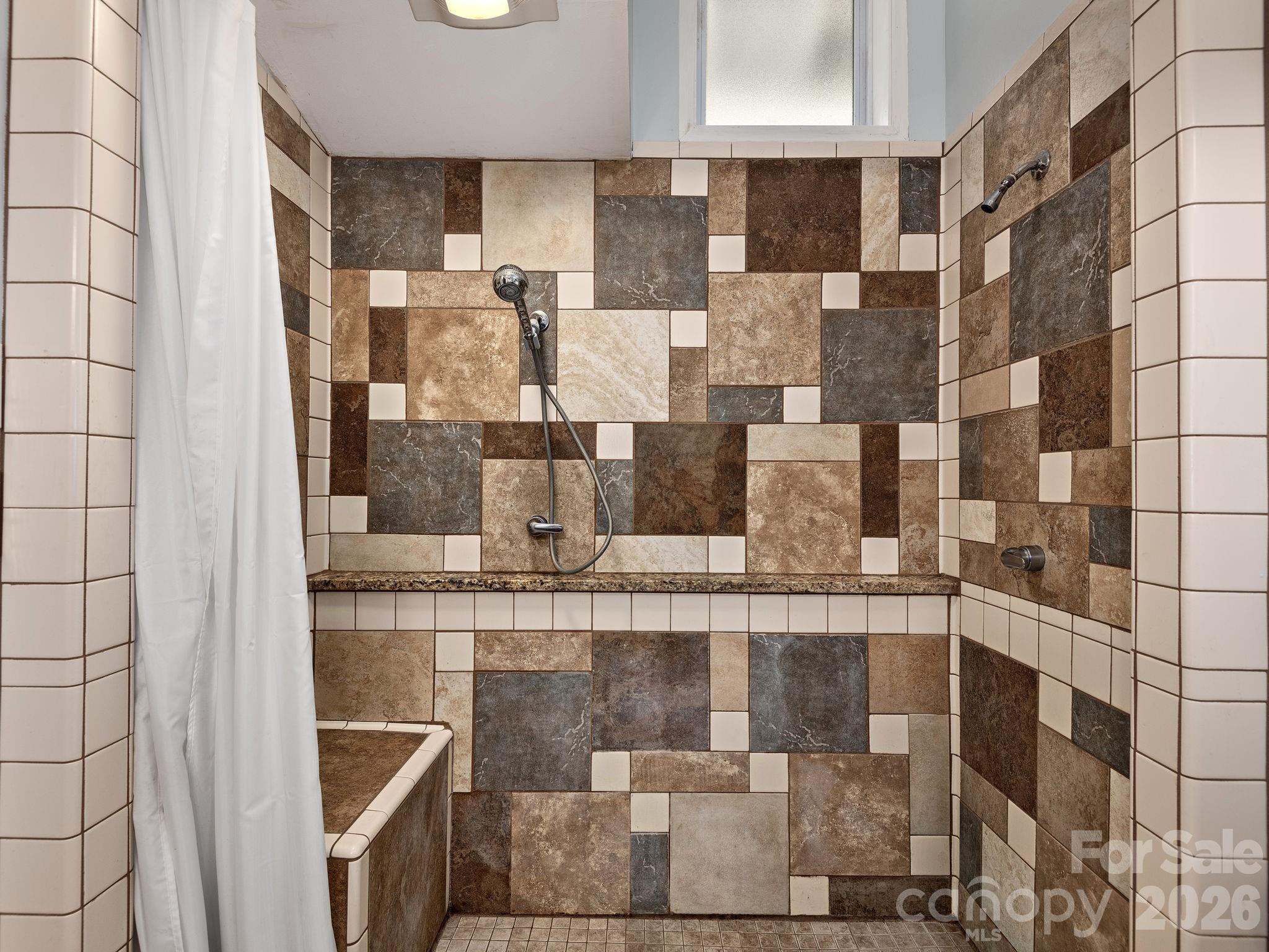6 Star Berry Lane Property Photo 25