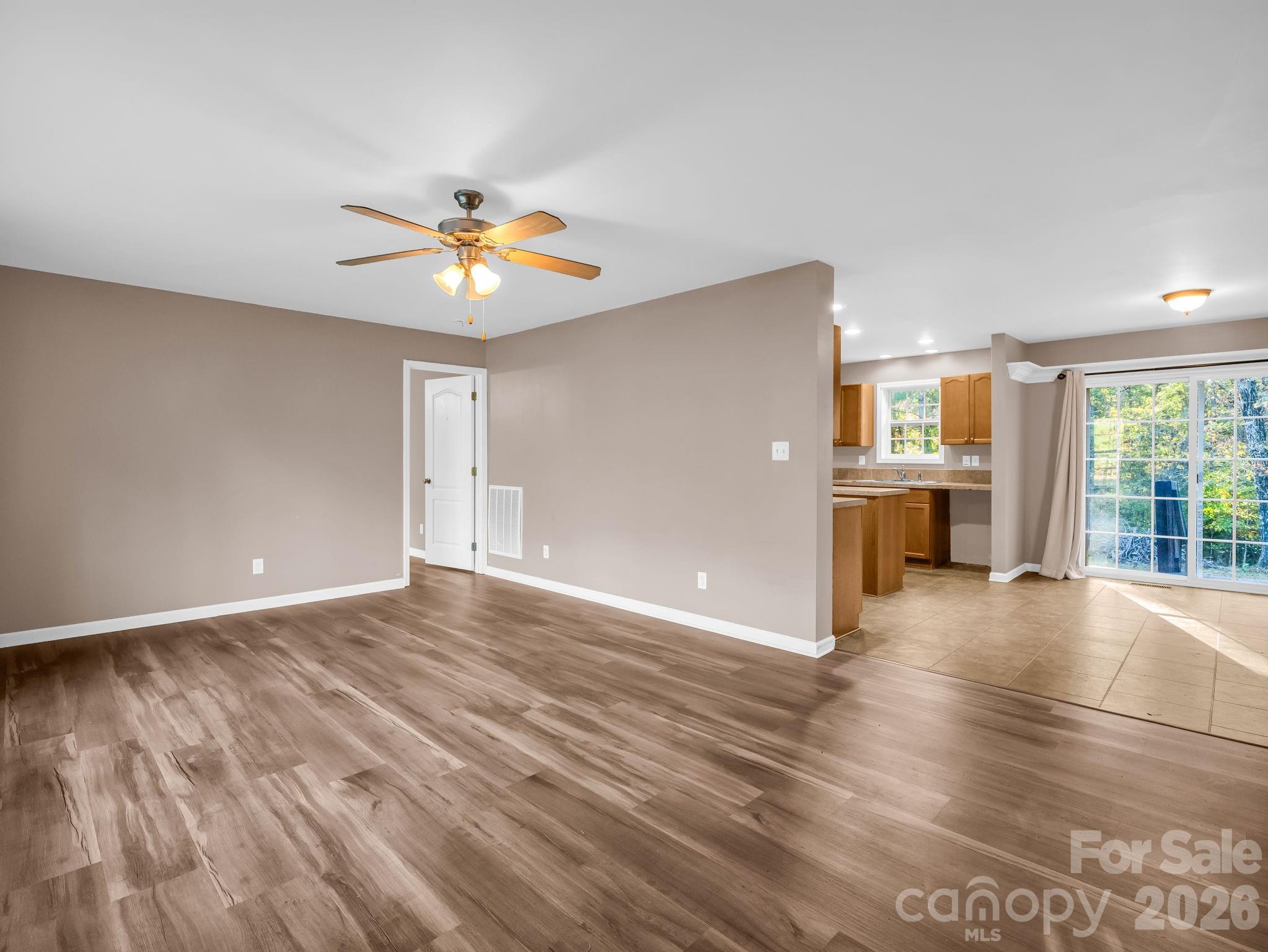 663 Landrum Road Property Photo 10