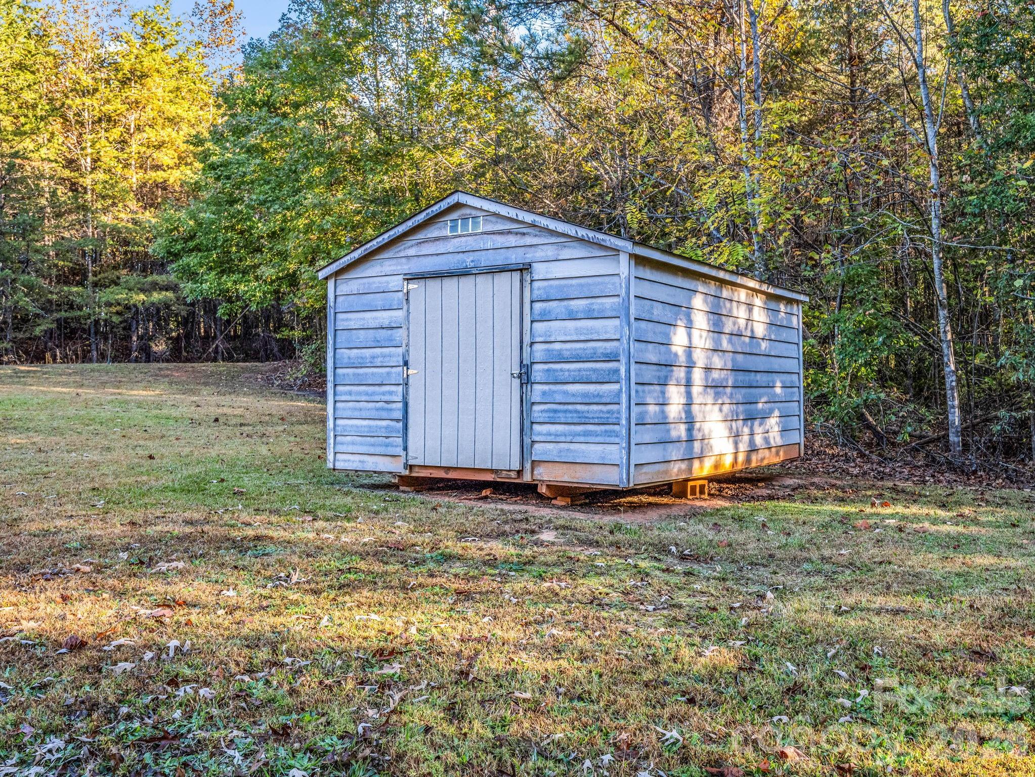 663 Landrum Road Property Photo 26