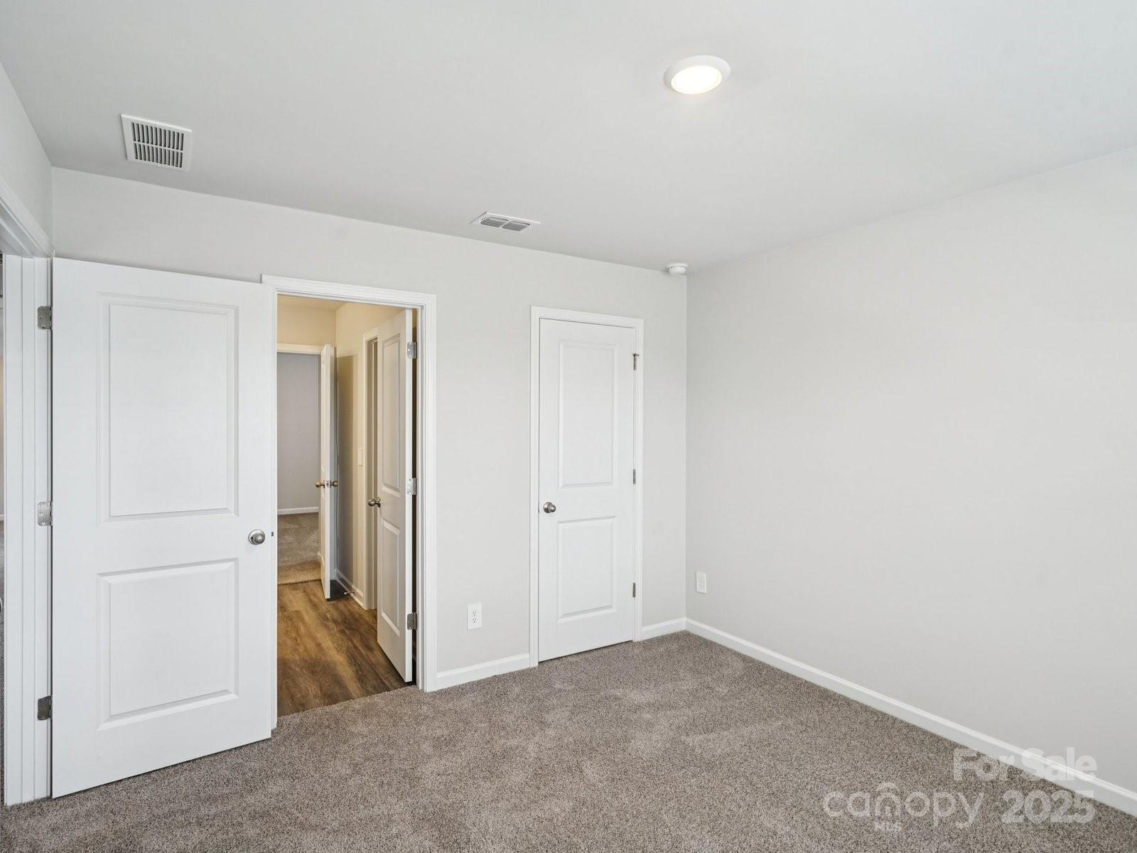 7245 Yardley Street Property Photo 16