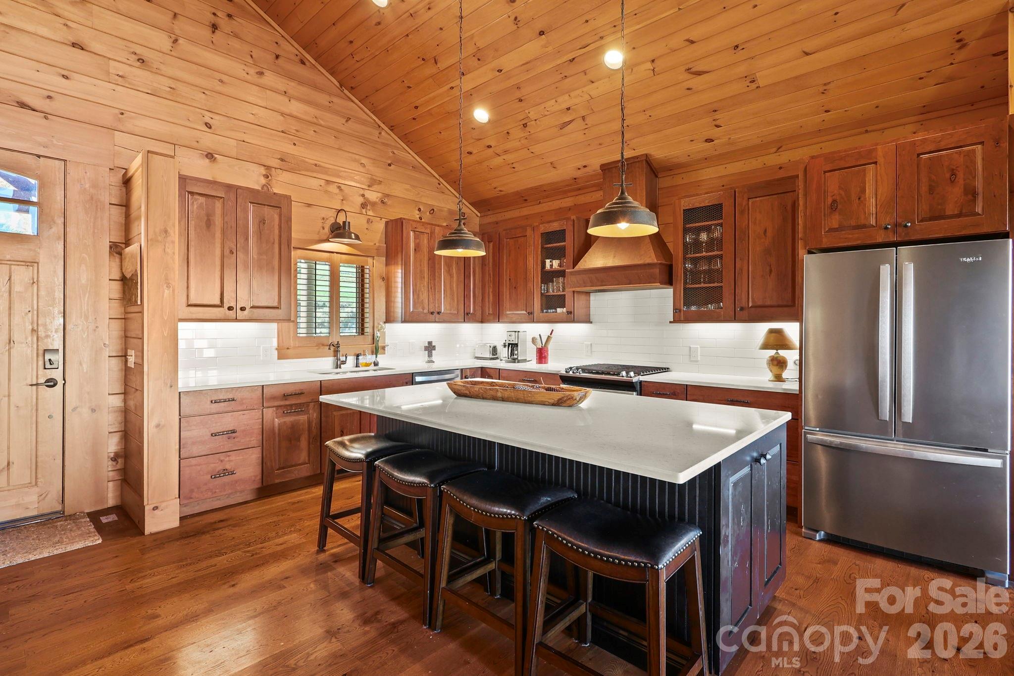 584 Grey Fox Ridge Property Photo 10