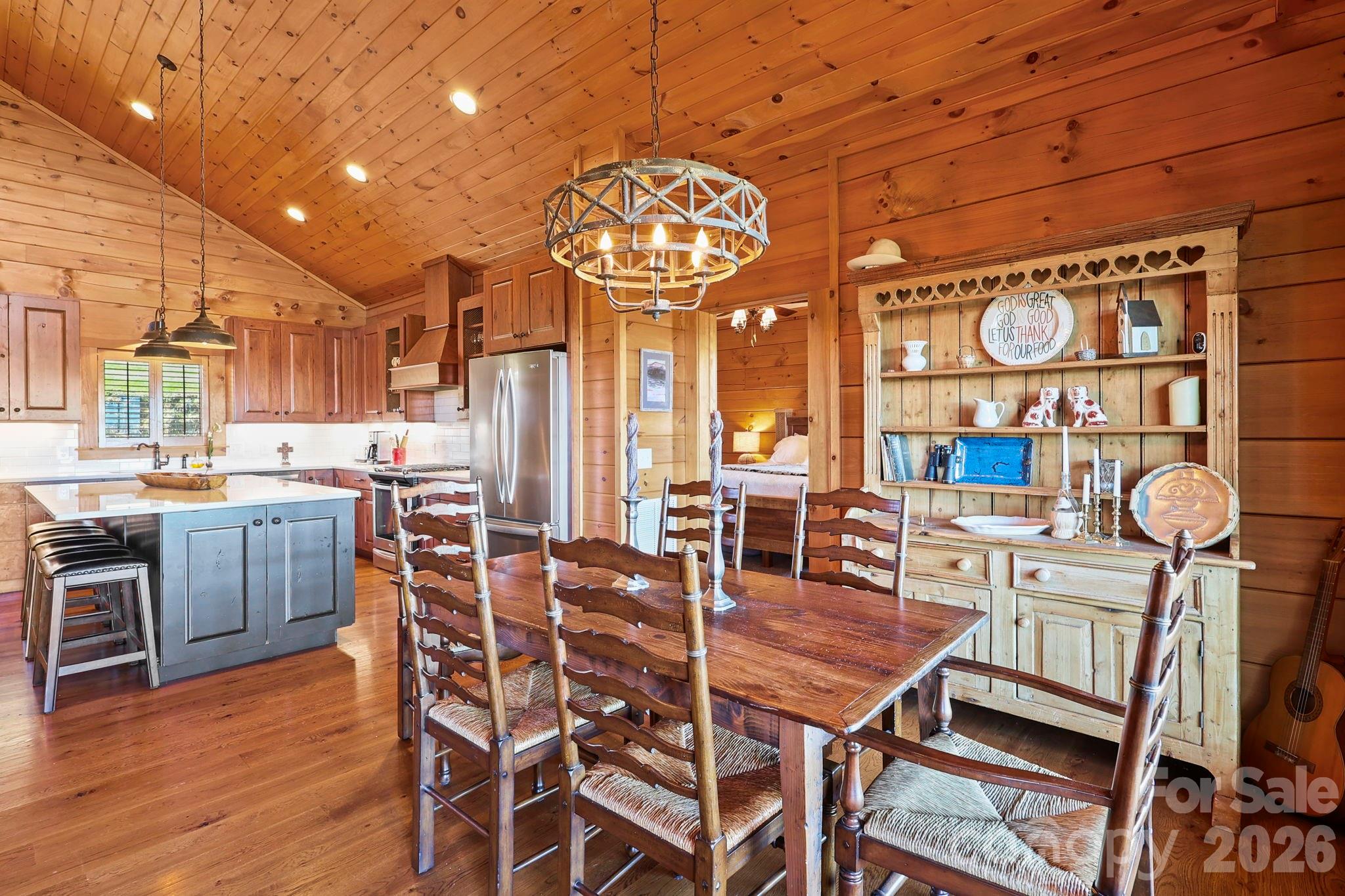 584 Grey Fox Ridge Property Photo 11