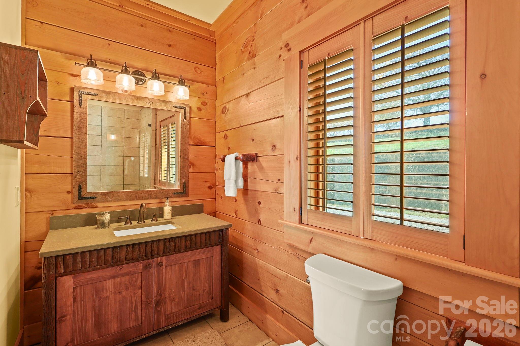 584 Grey Fox Ridge Property Photo 18