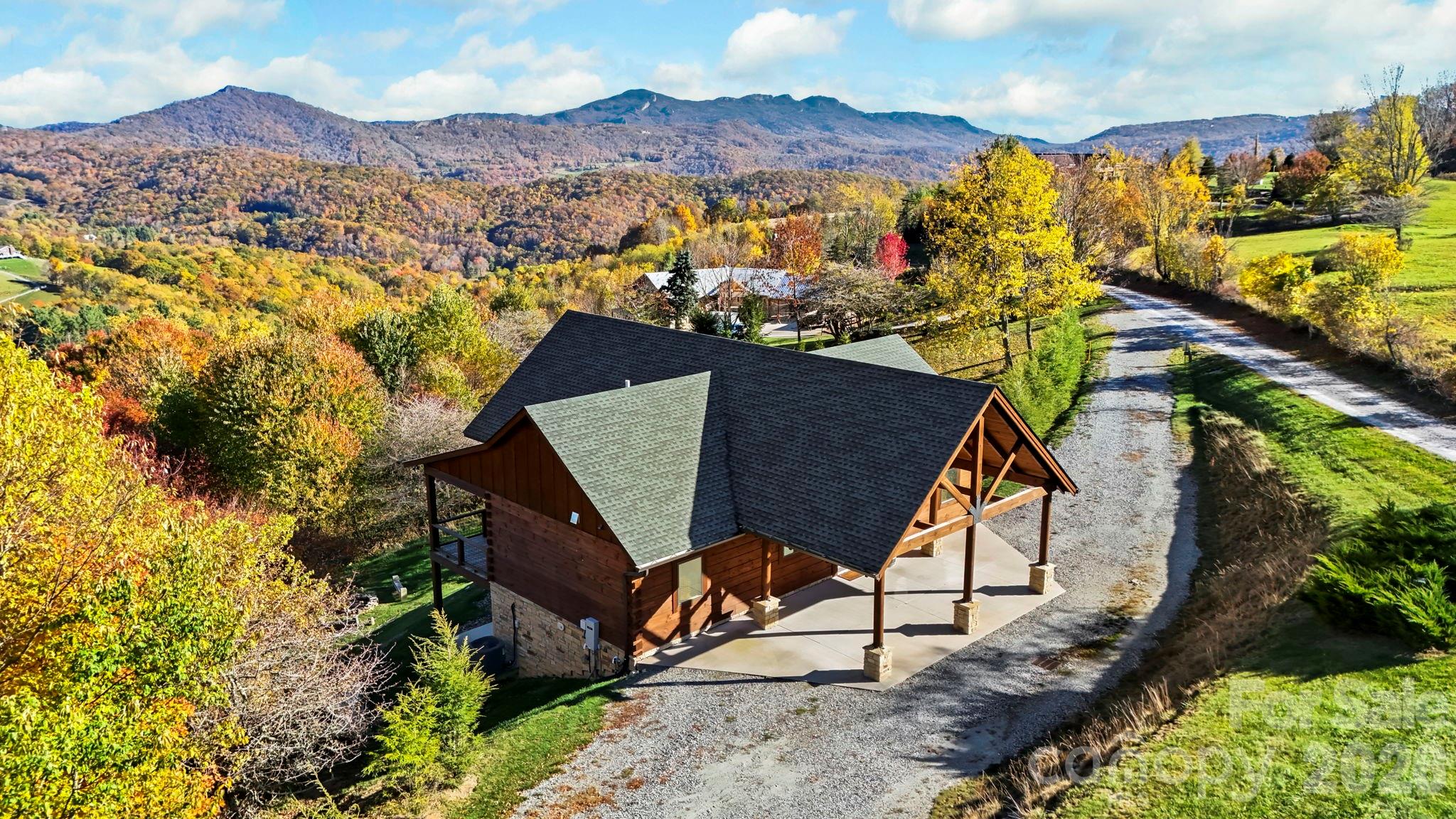 584 Grey Fox Ridge Property Photo 40