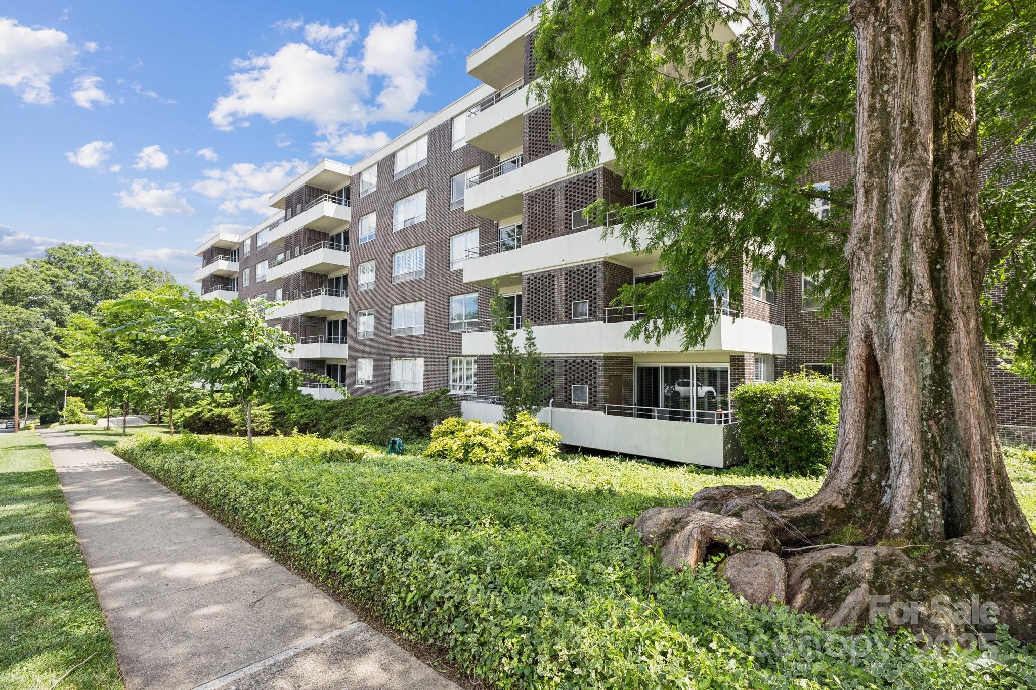 1300 Reece Road 507 Property Photo 1