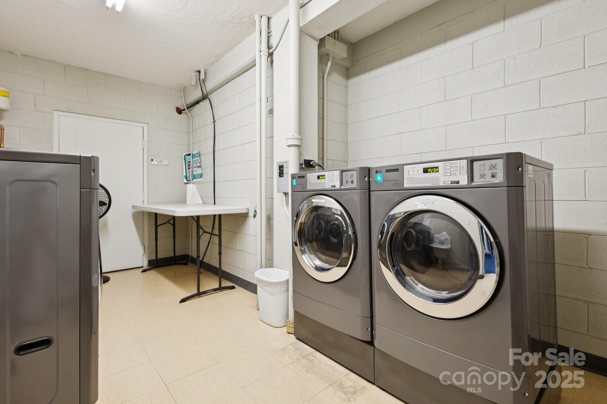 1300 Reece Road 507 Property Photo 10