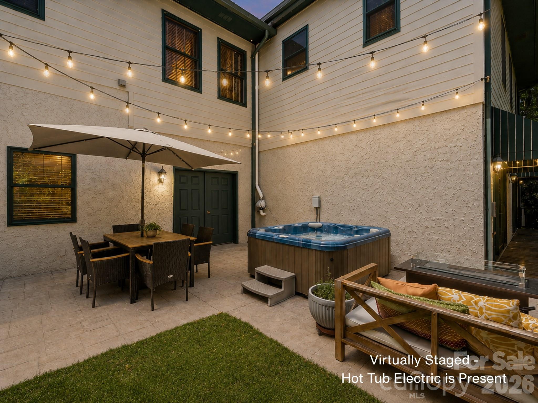 7255 Laurel Hill Drive Property Photo 8