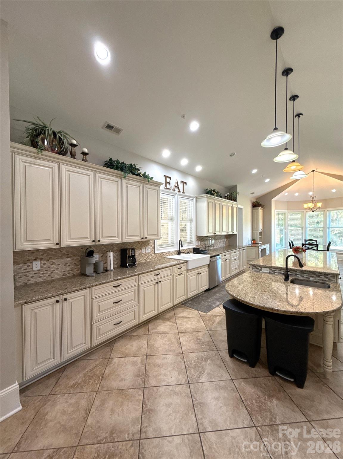 13931 Thompson Road Property Photo 11