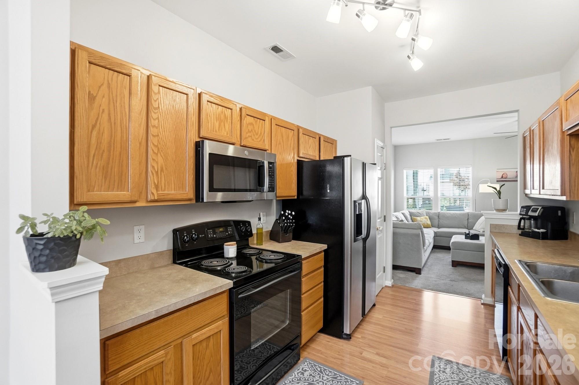 837 Dillard Road Property Photo 14