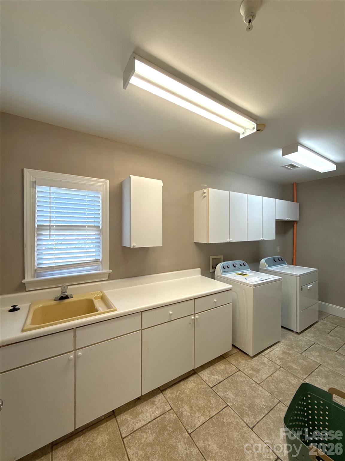 14009 Thompson Road Property Photo 16