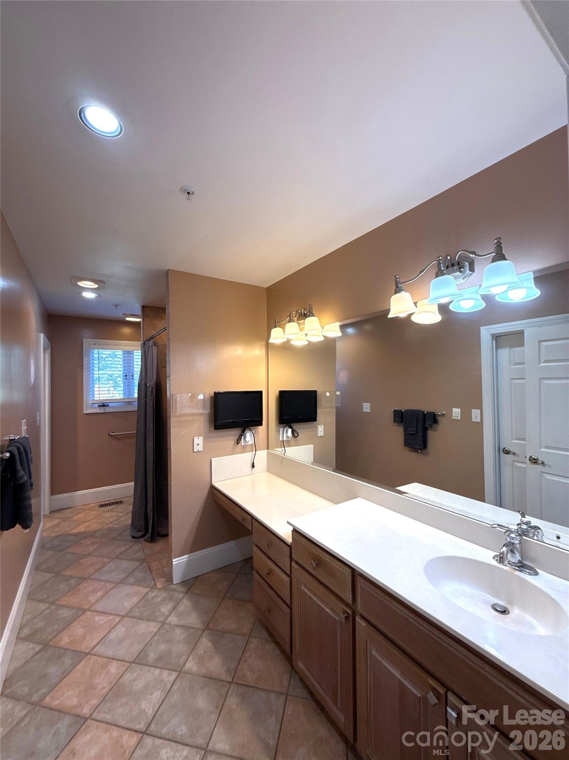 14009 Thompson Road Property Photo 31