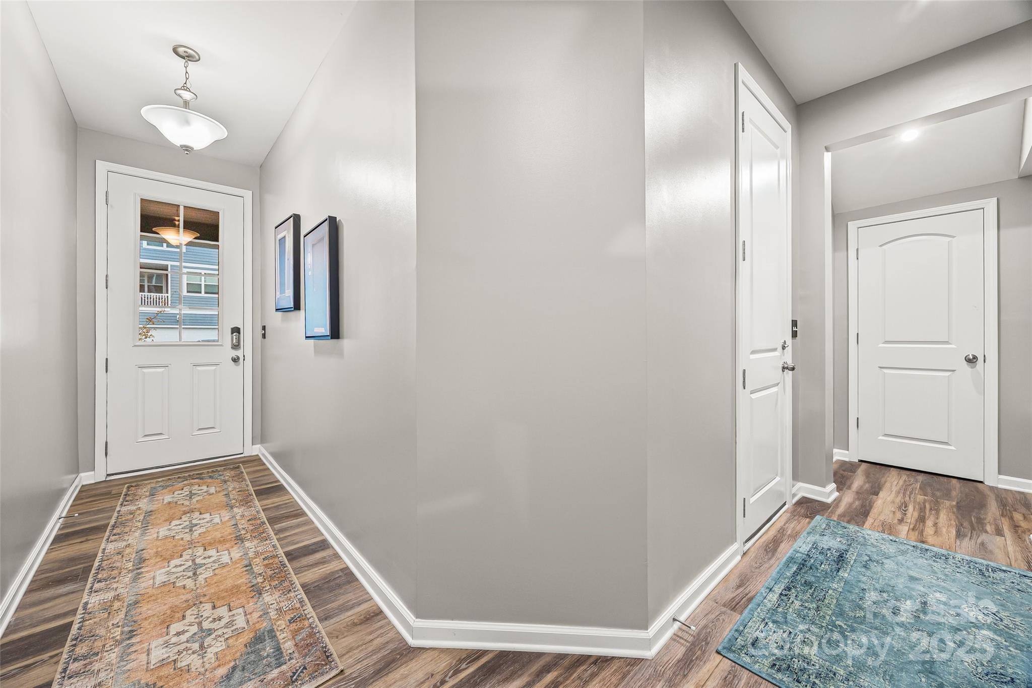 185 Marron Drive Property Photo 3