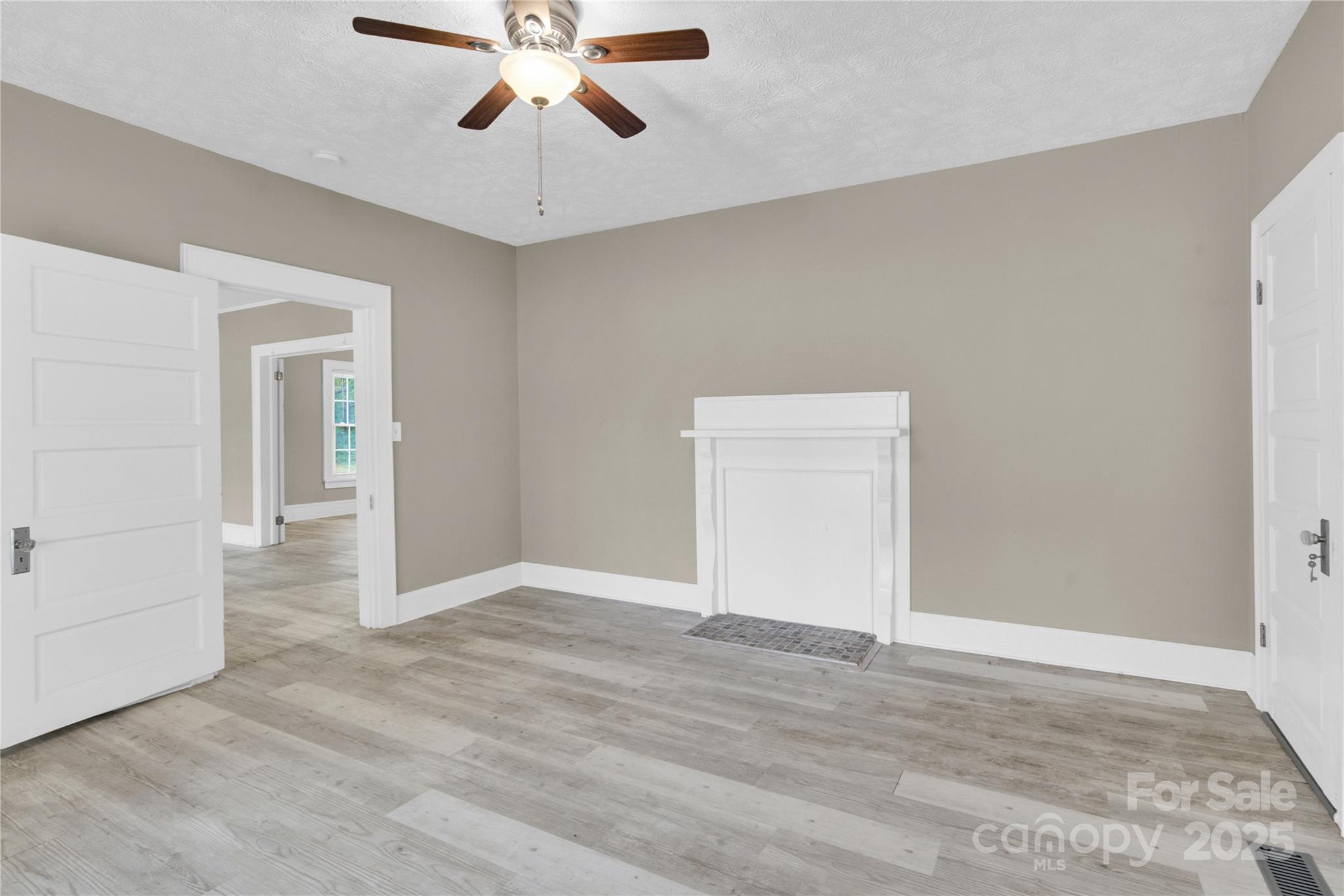 1241 S Lafayette Street Property Photo 8